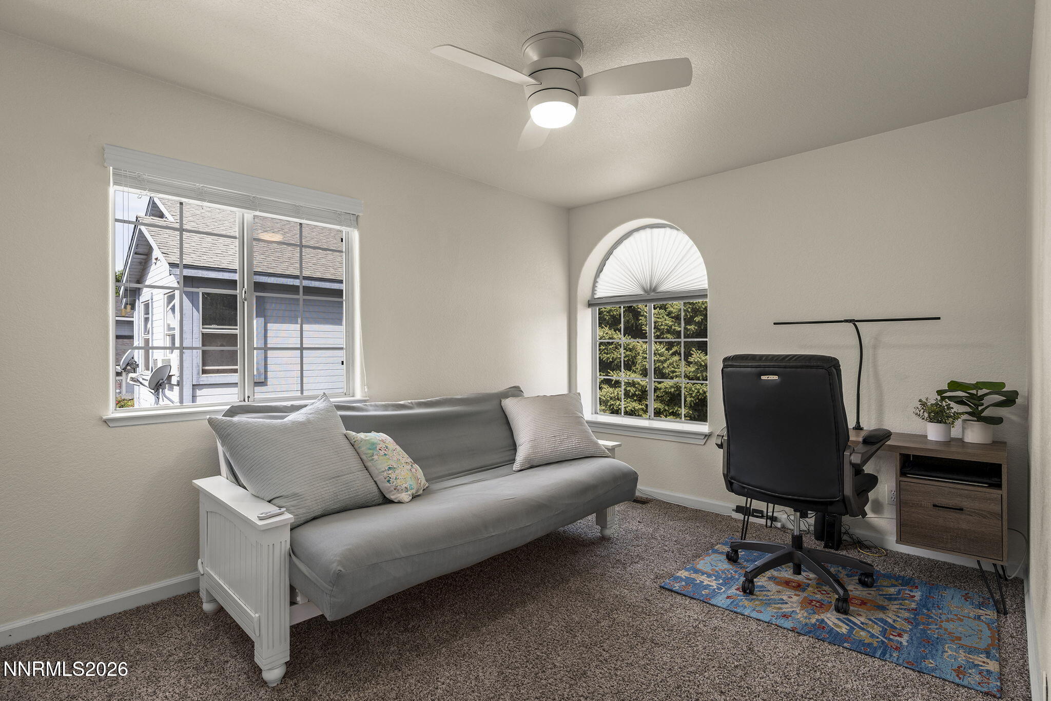 7585 Lighthouse Lane