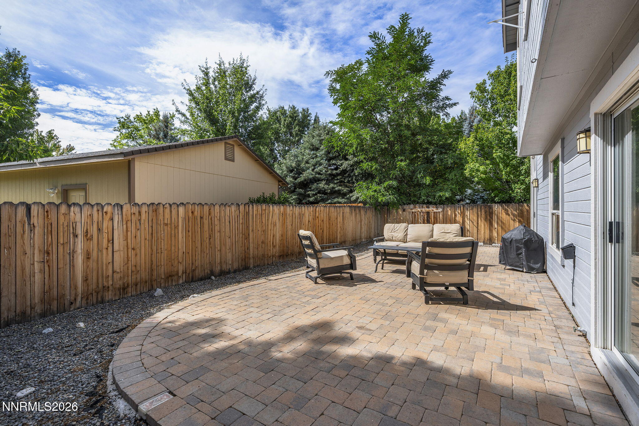 7585 Lighthouse Lane