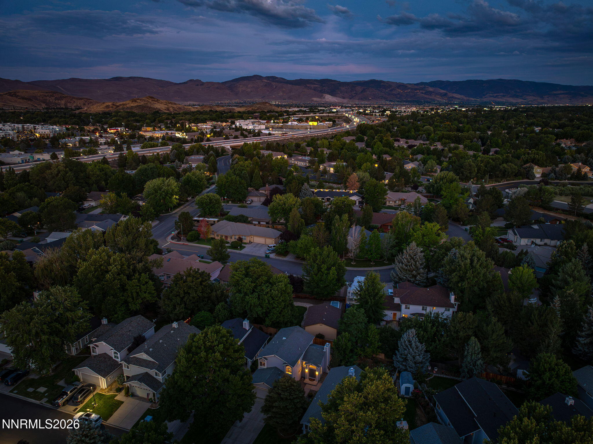 7585 Lighthouse Lane