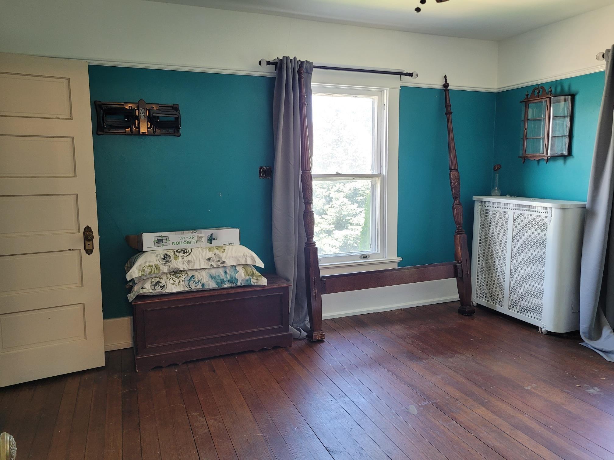 403 N Frederick Avenue