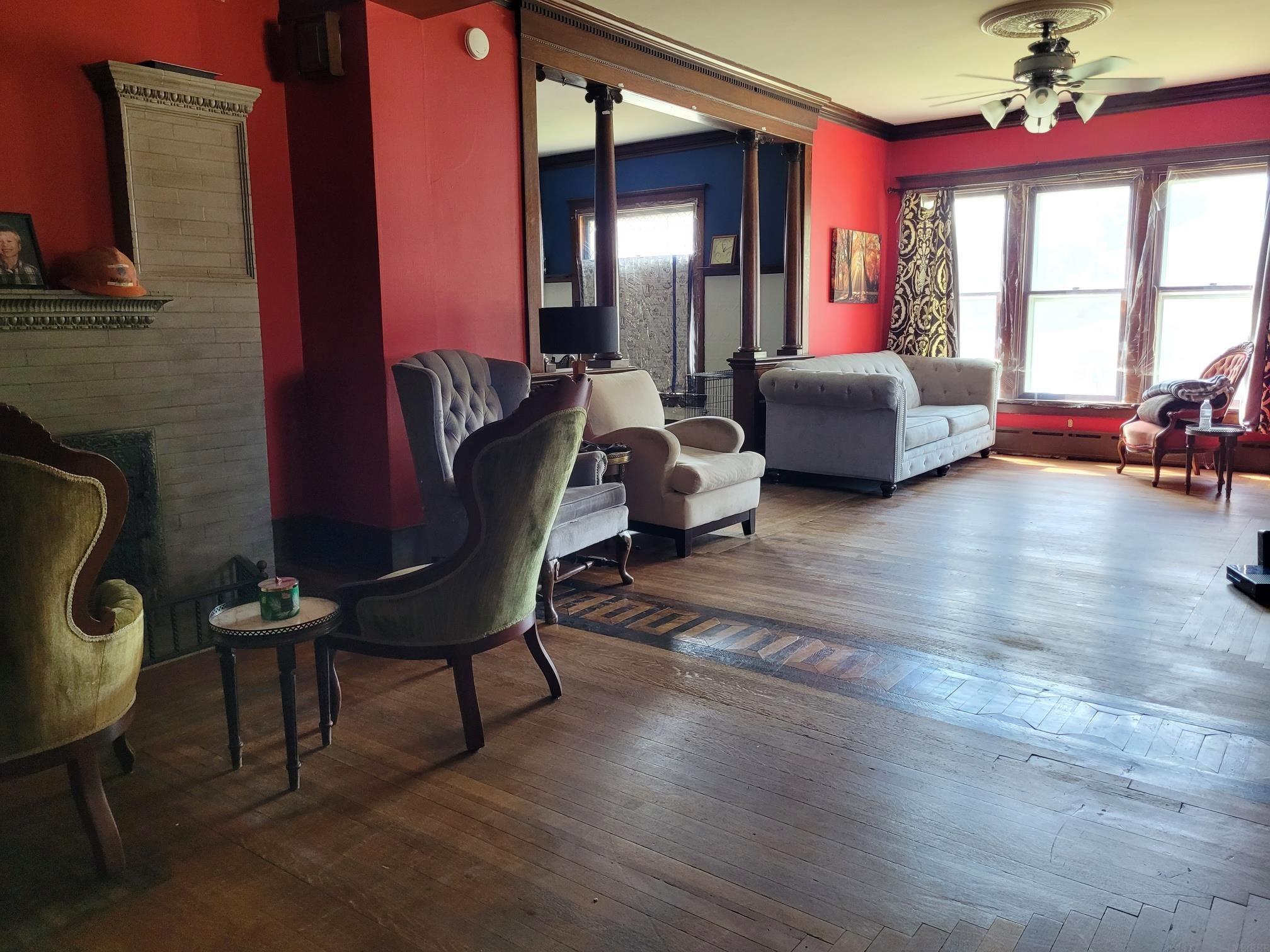 403 N Frederick Avenue