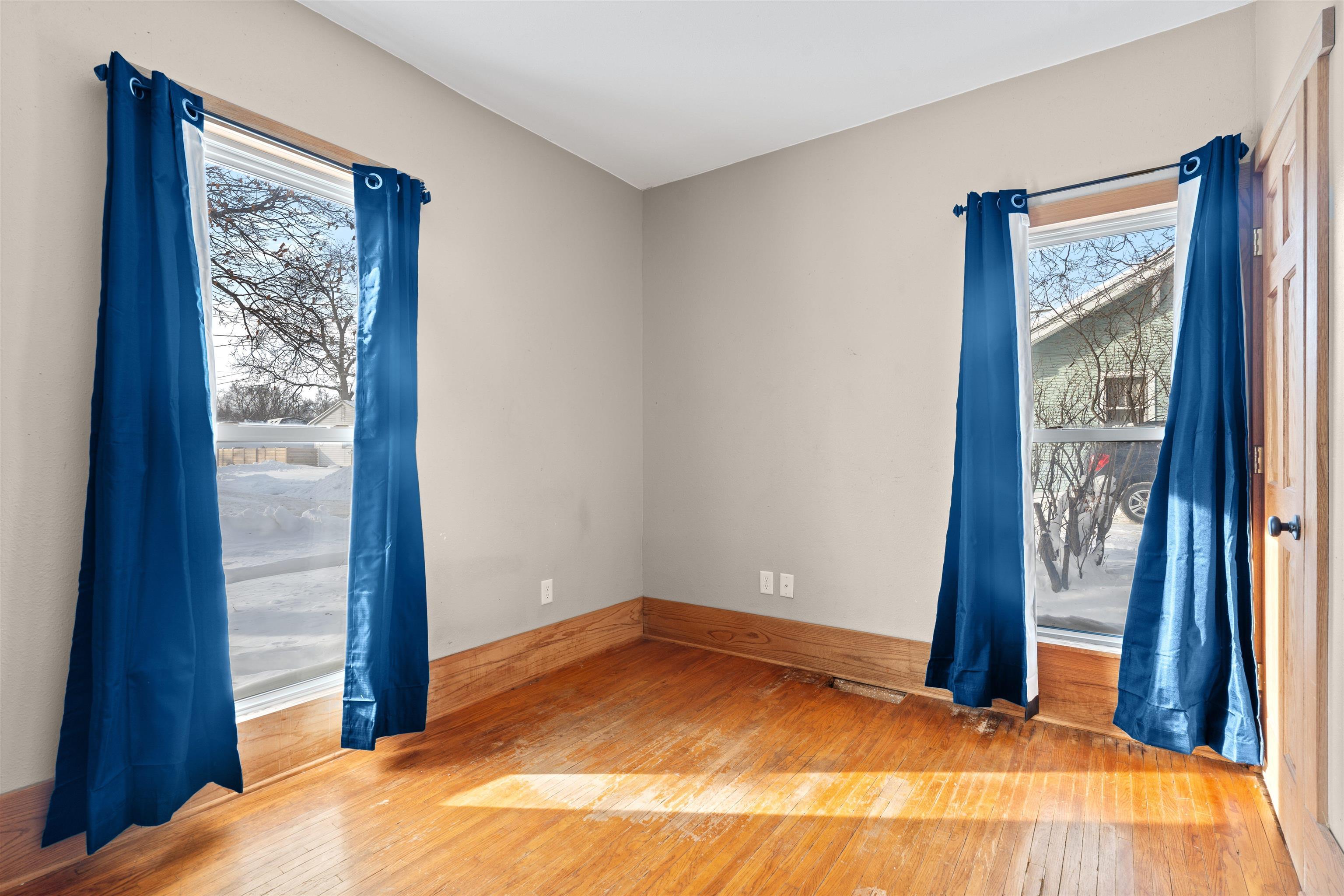 609 W 3rd Street