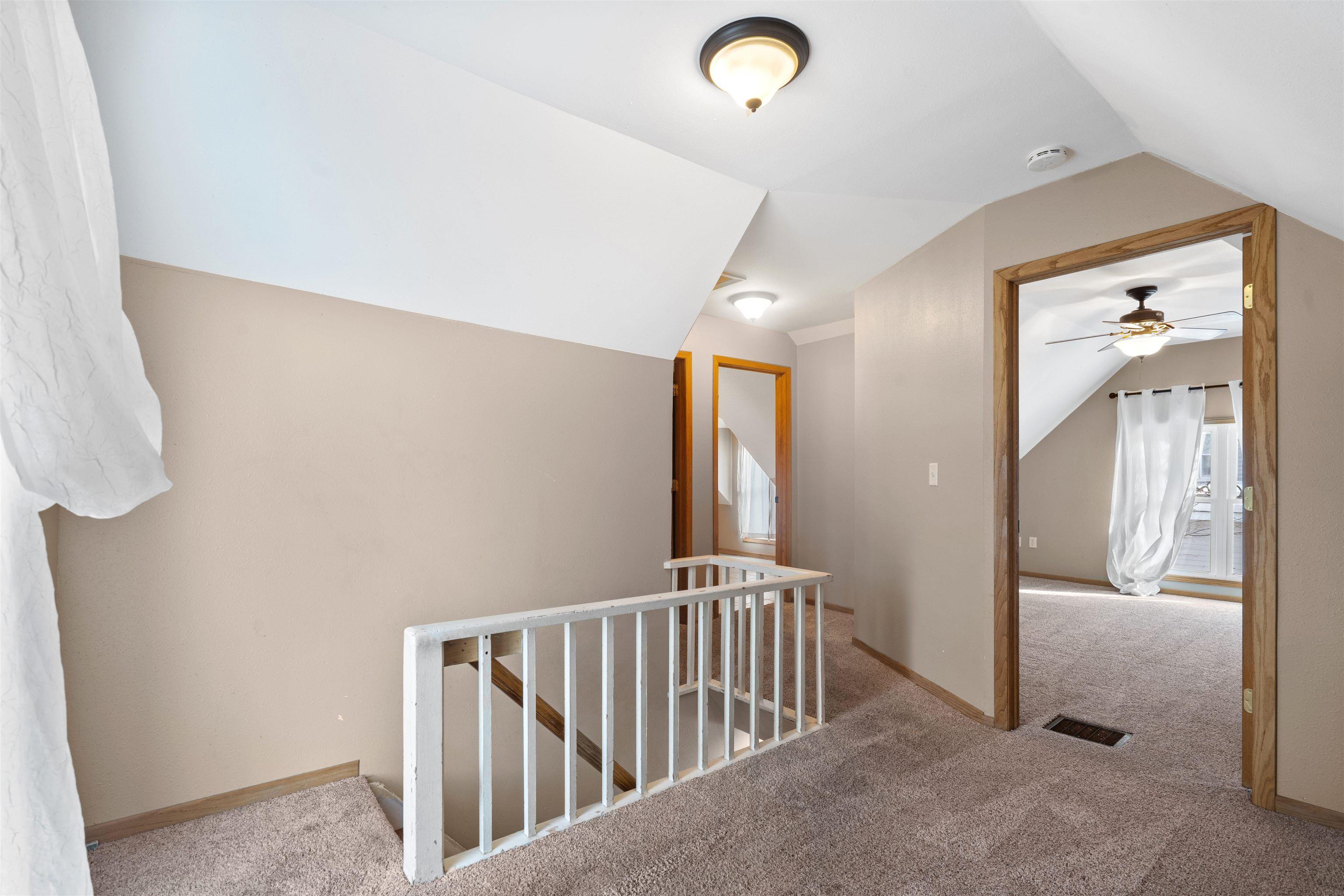 609 W 3rd Street