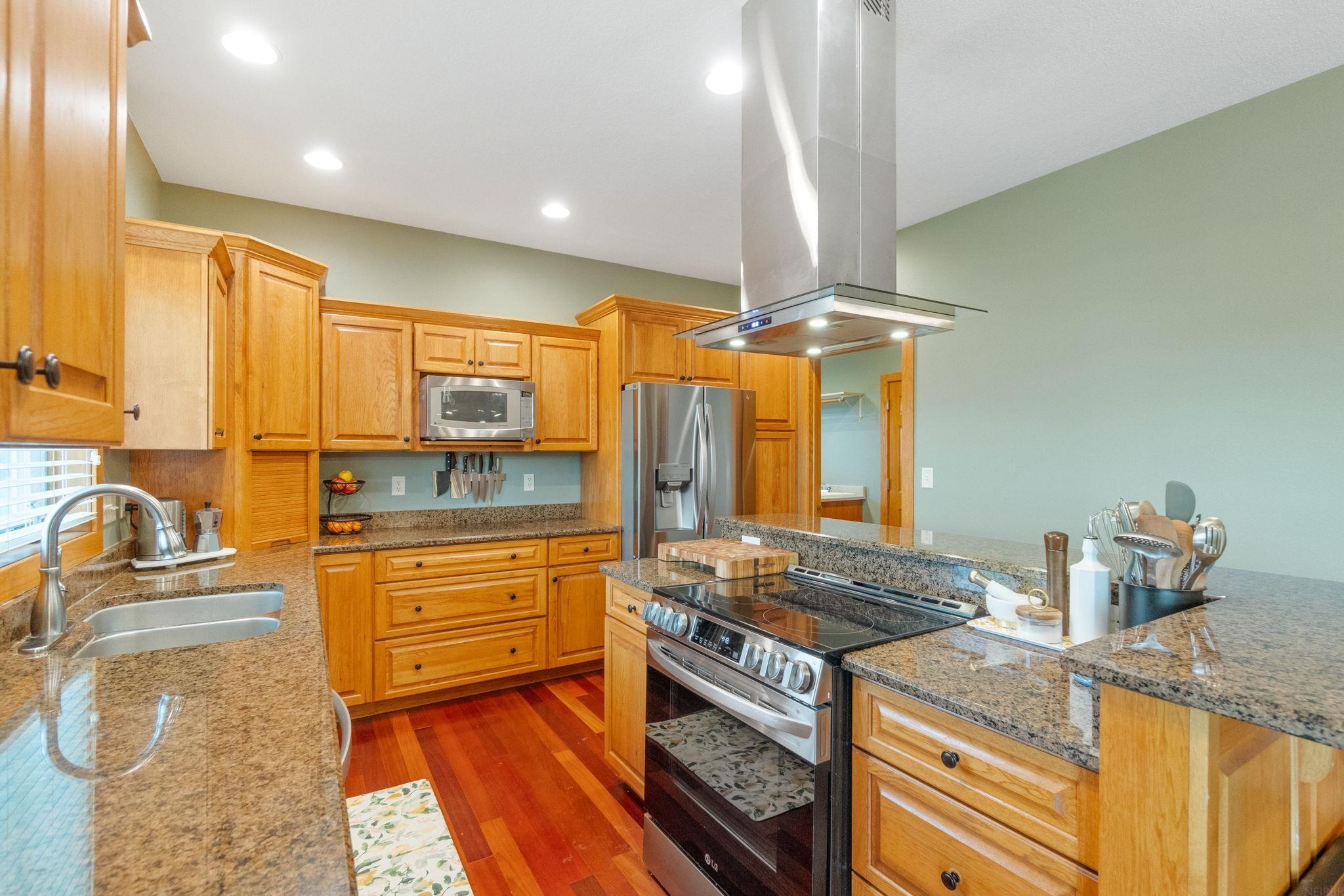 818 Eagle Ridge Road