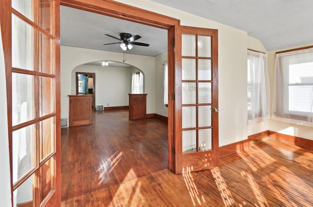 1307 Bertch Avenue