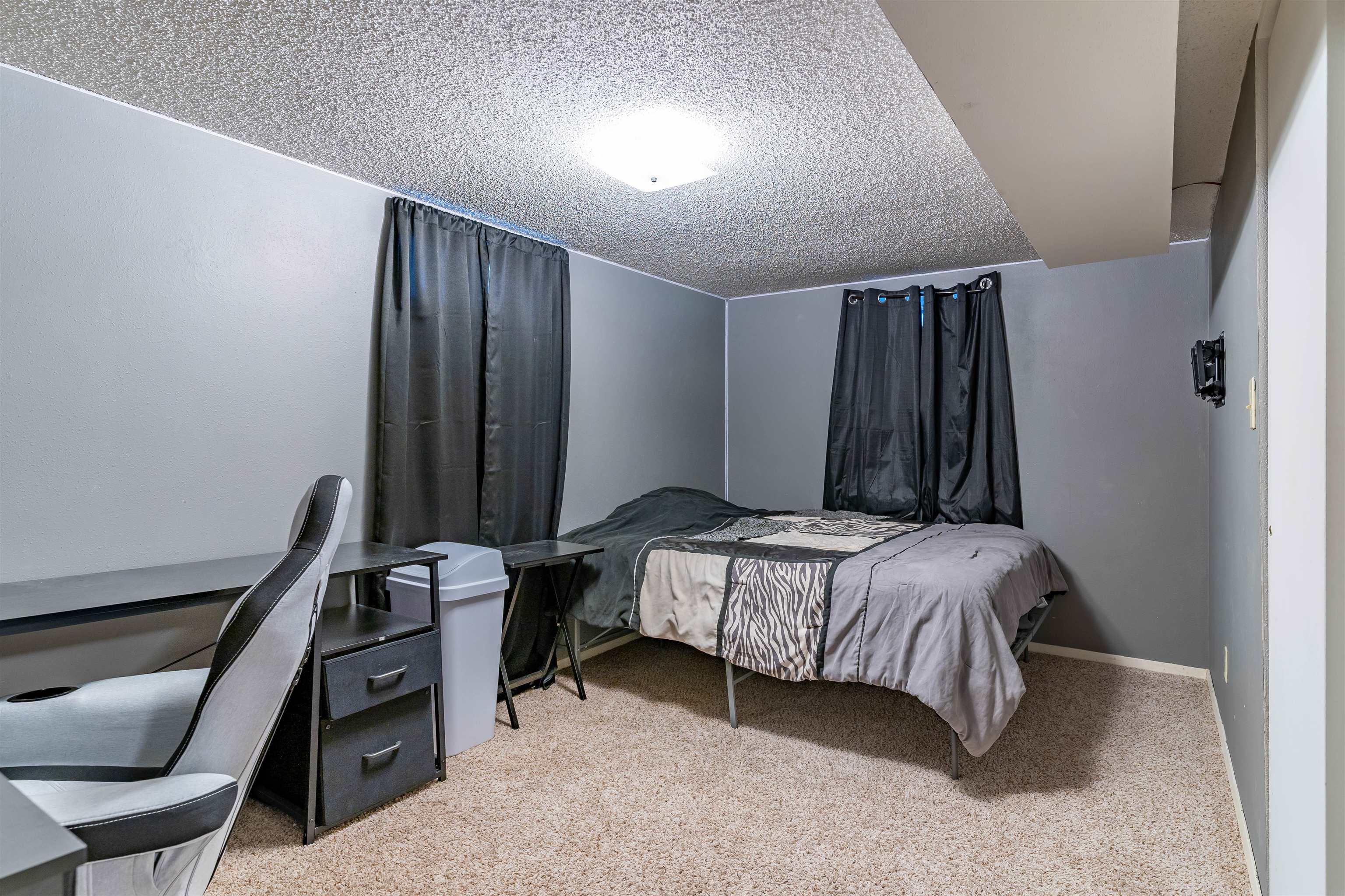 1505 Lilac Lane
