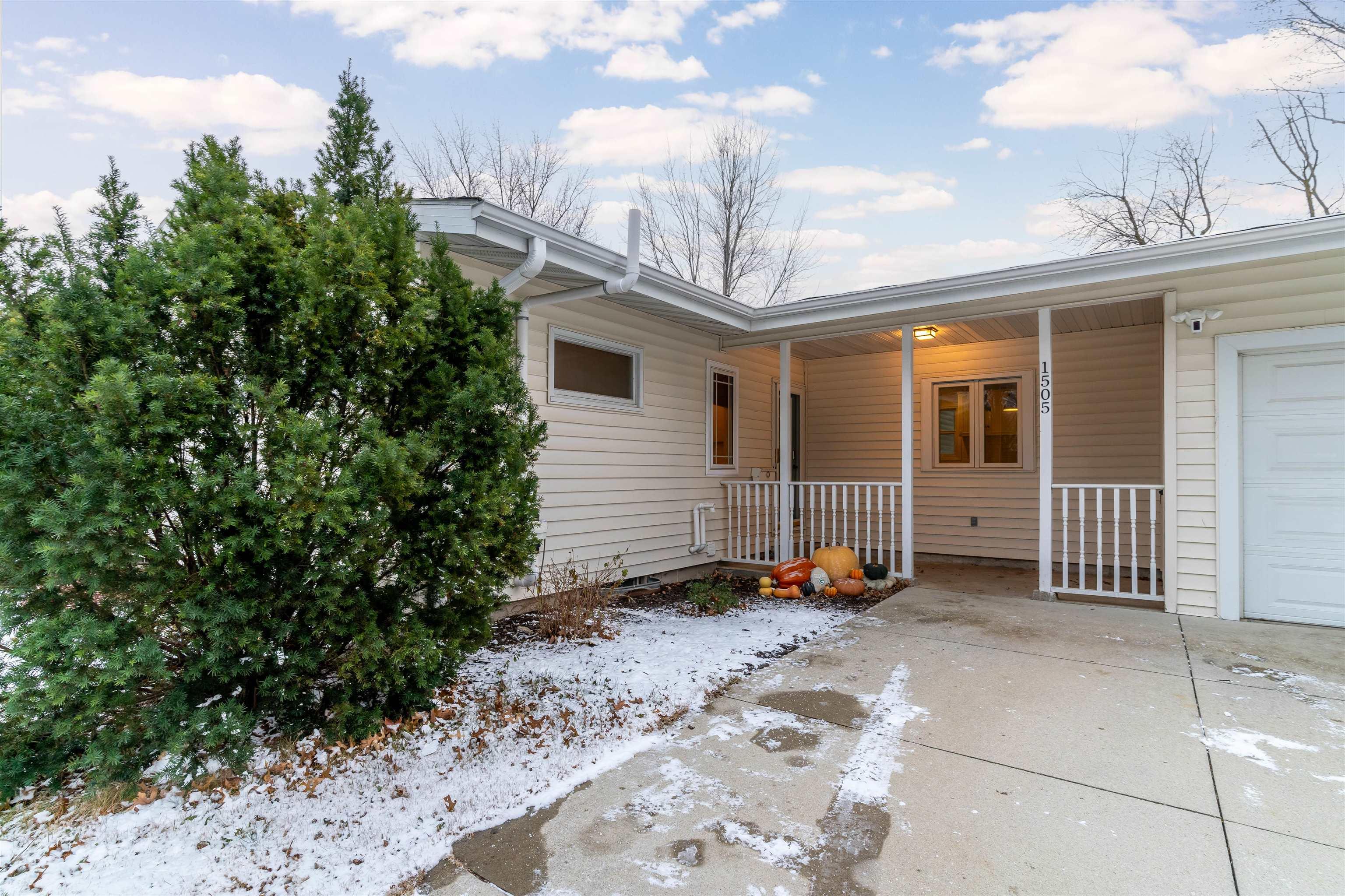 1505 Lilac Lane