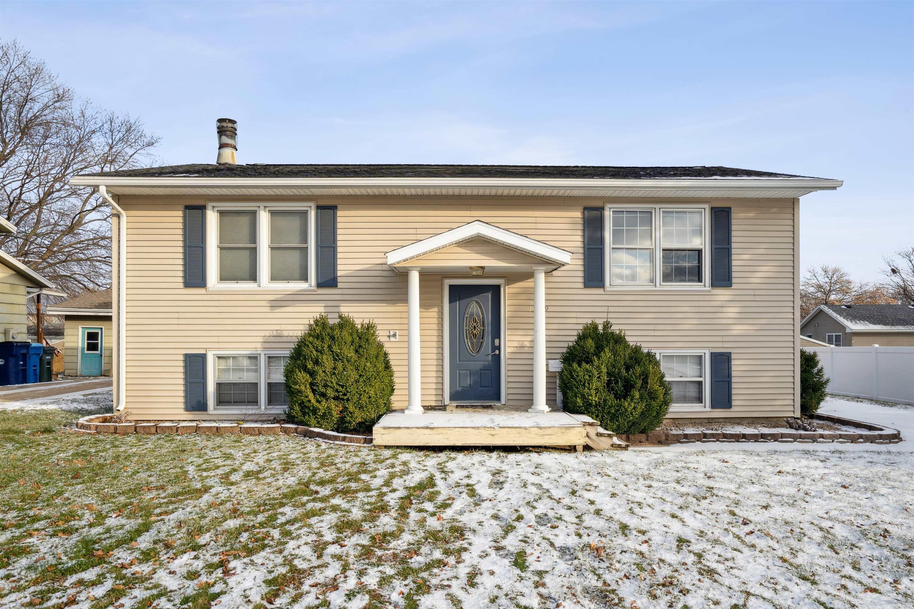 1309 Fleur Drive