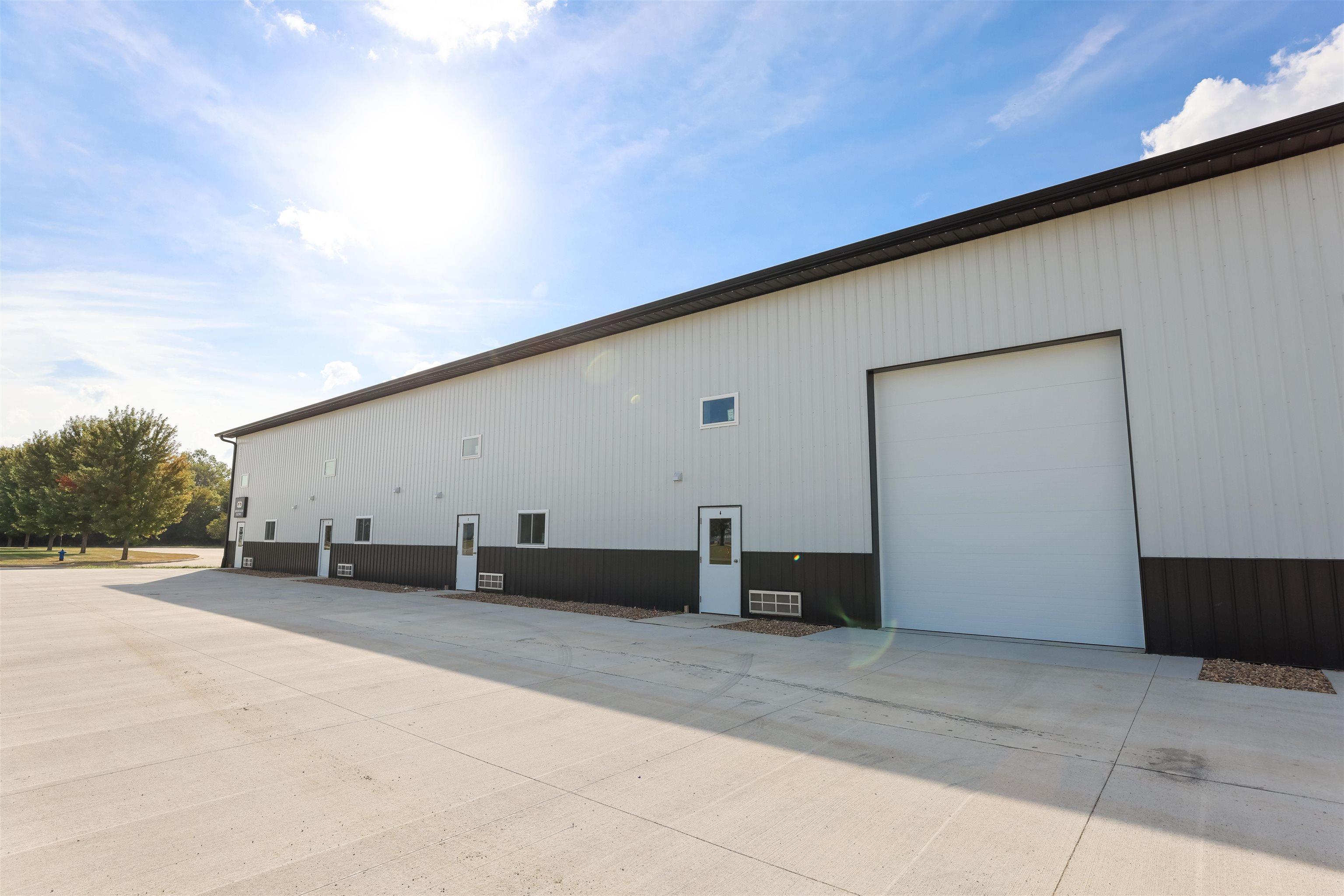3111 Airline Highway Unit: Unit 3