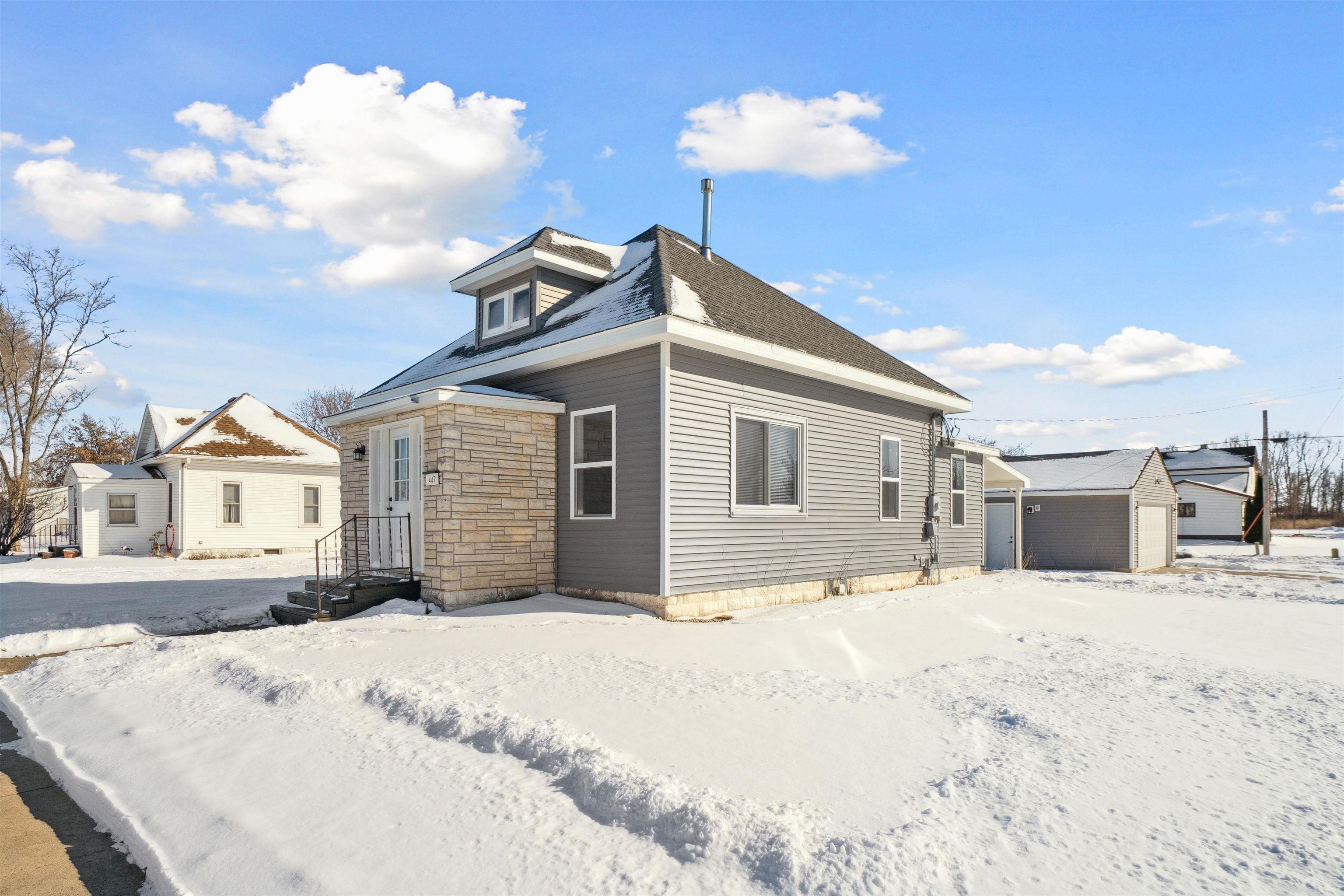 447 Nash Street