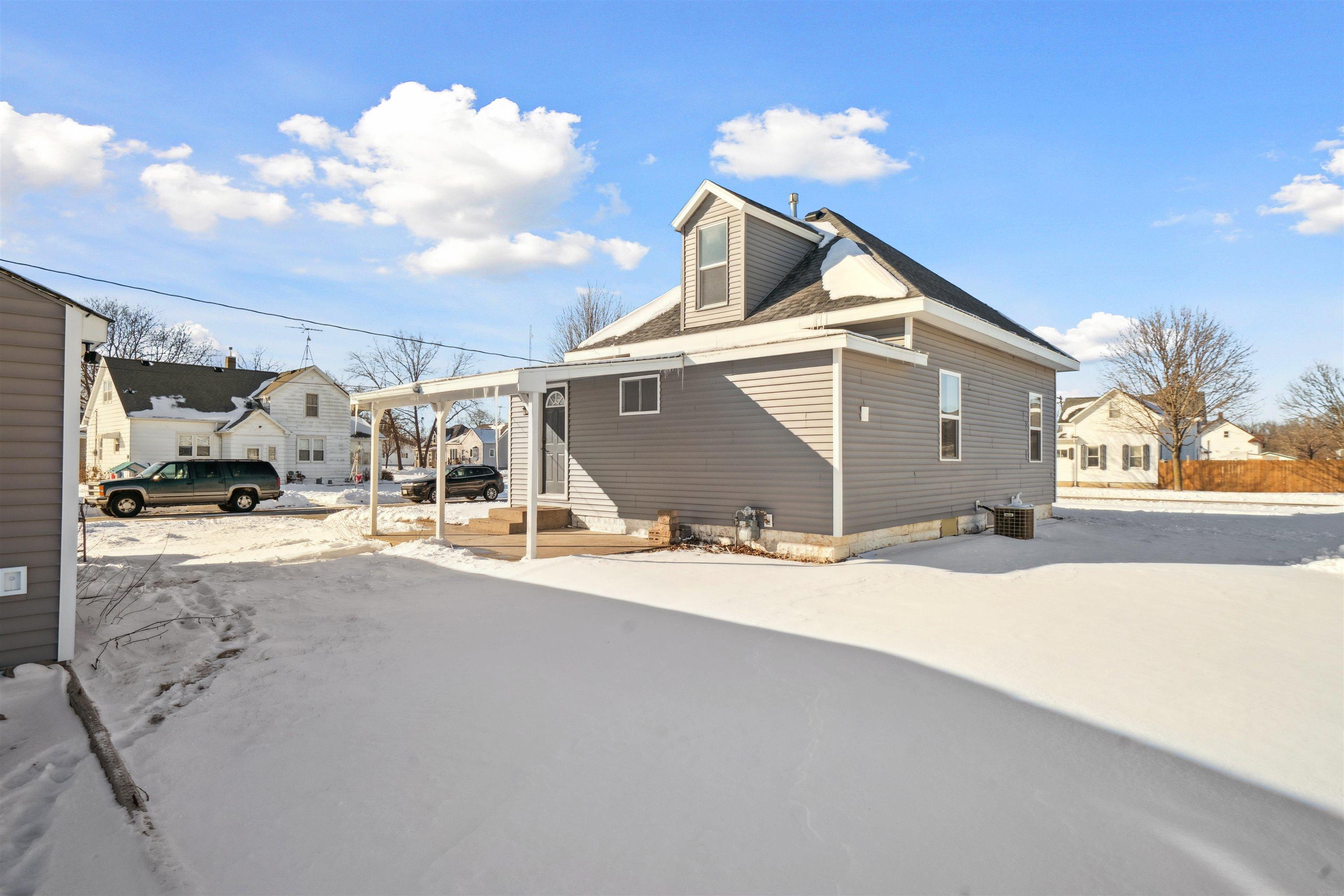 447 Nash Street