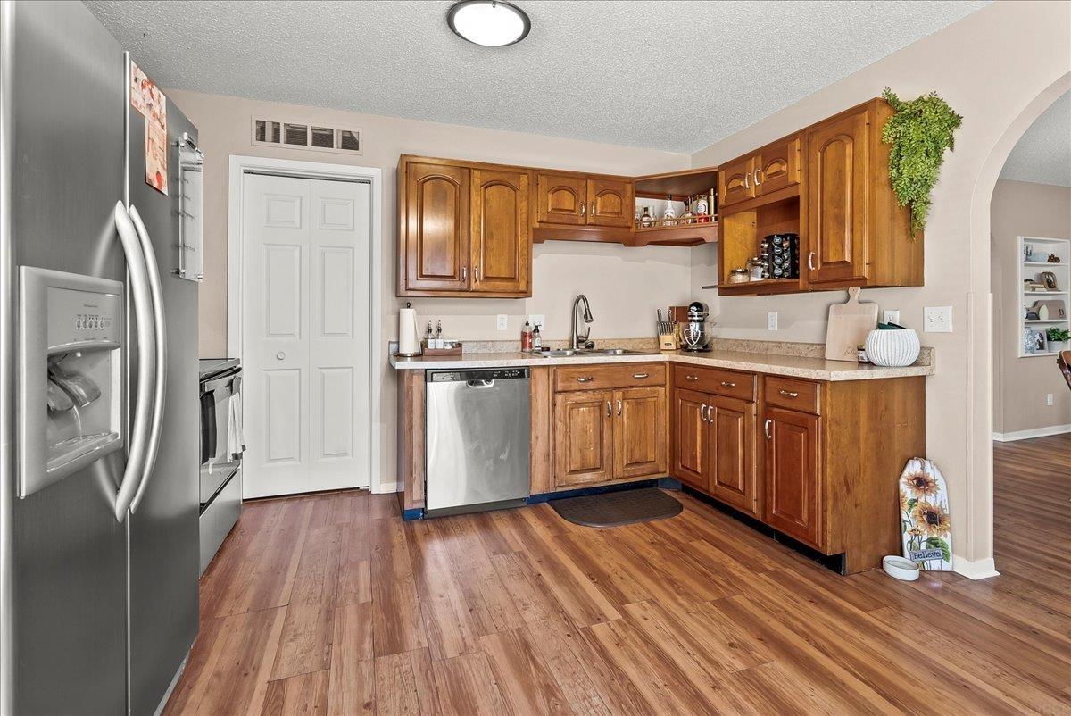 4008 Jodi Drive