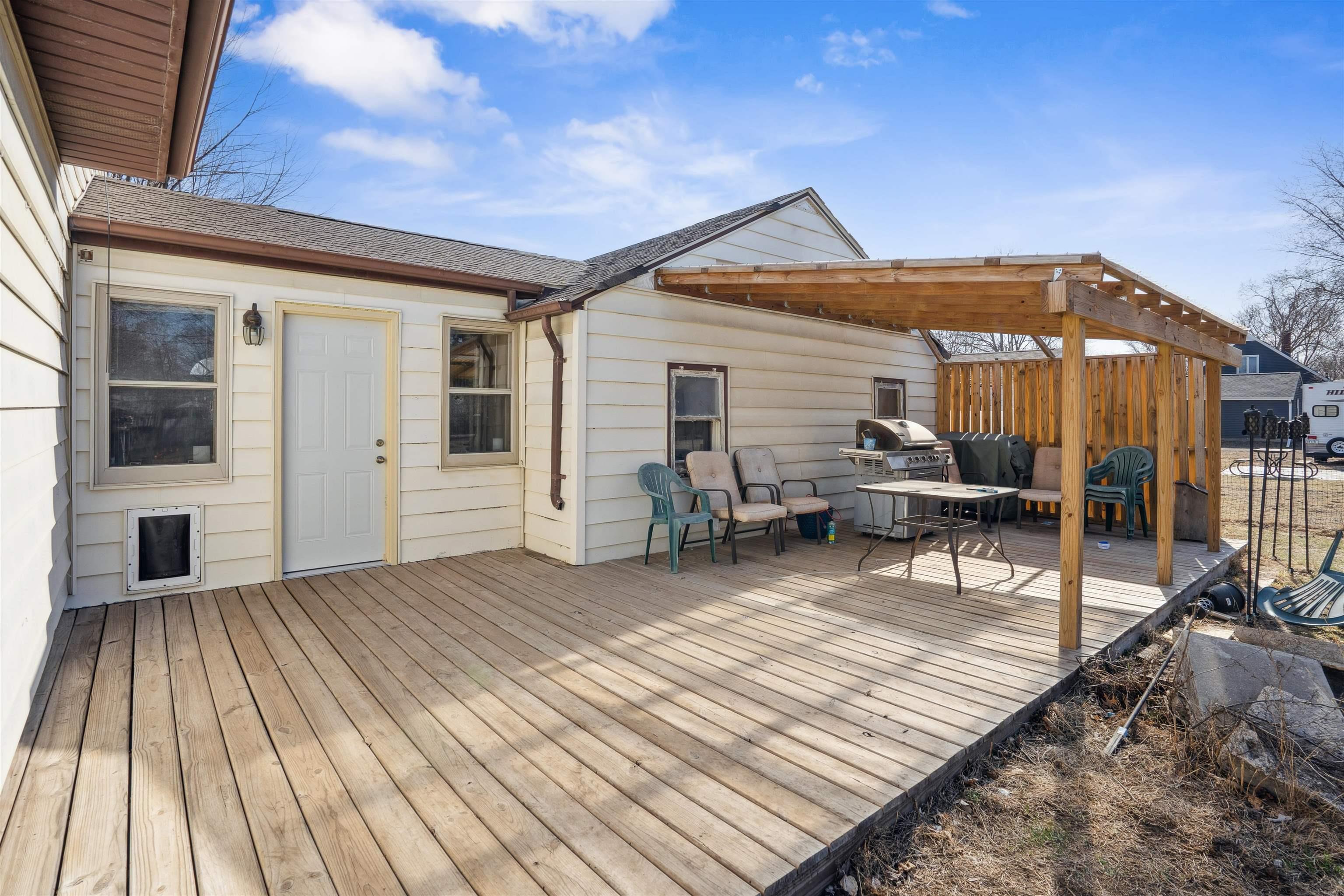 7212 La Porte Road