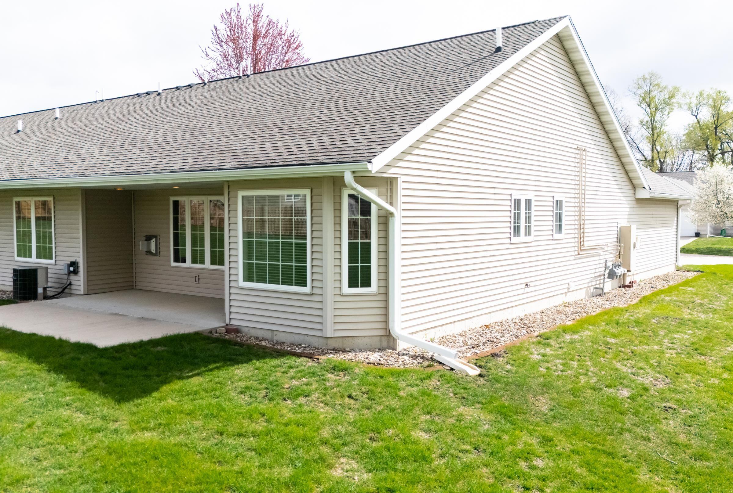 1108 Bobbi Lane