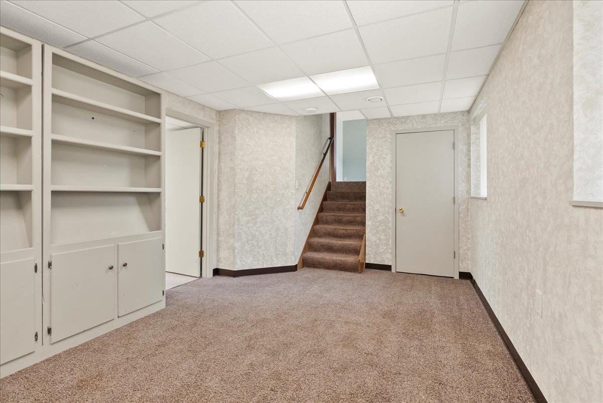 818 Calumett Drive