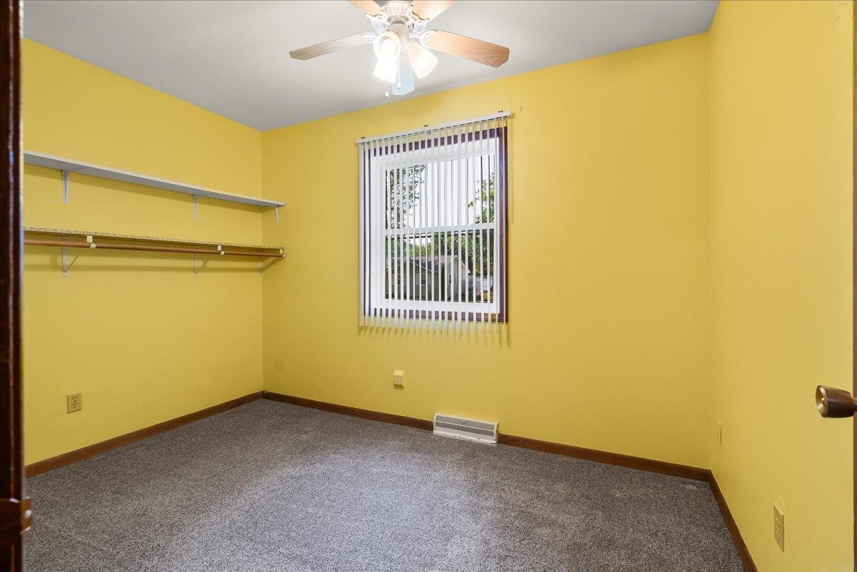 818 Calumett Drive