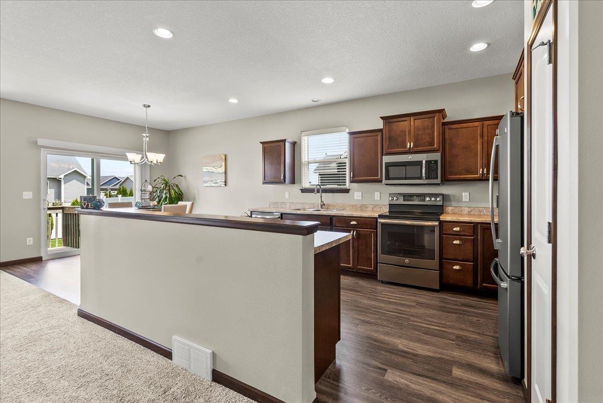 2924 Timber Cove Drive