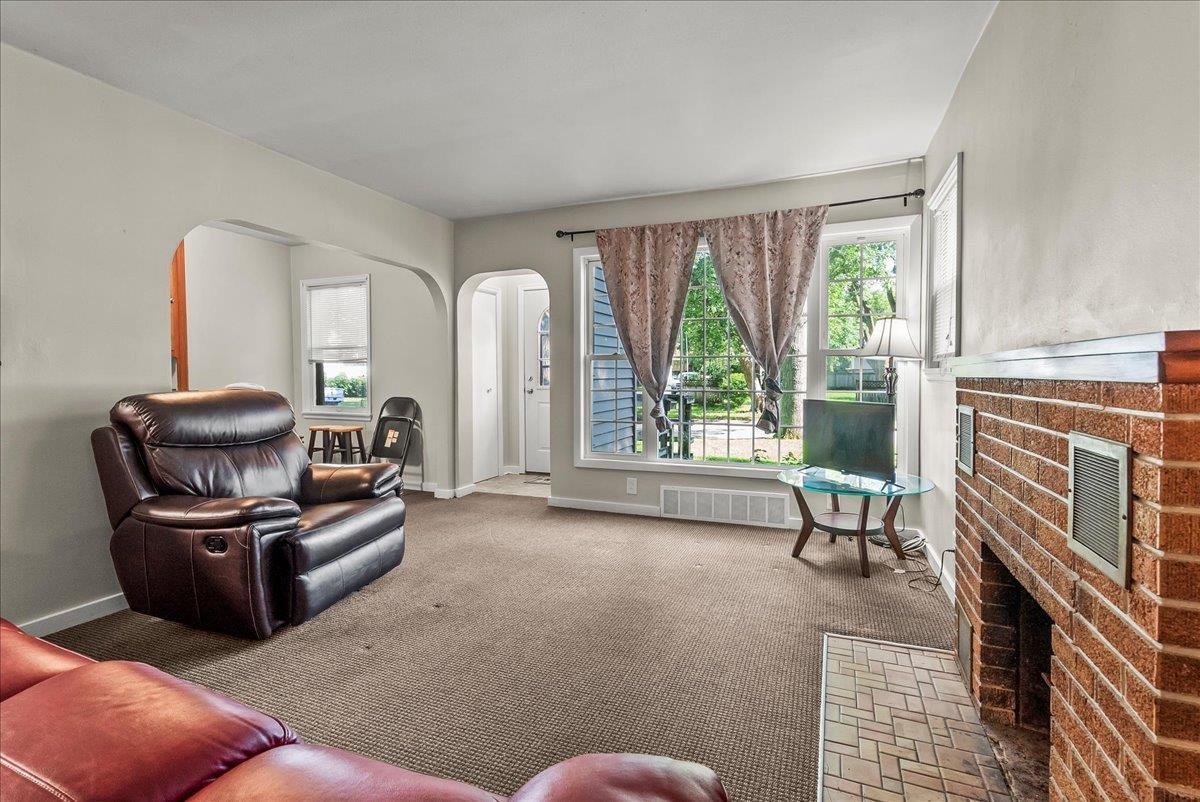 315 W 21st Street