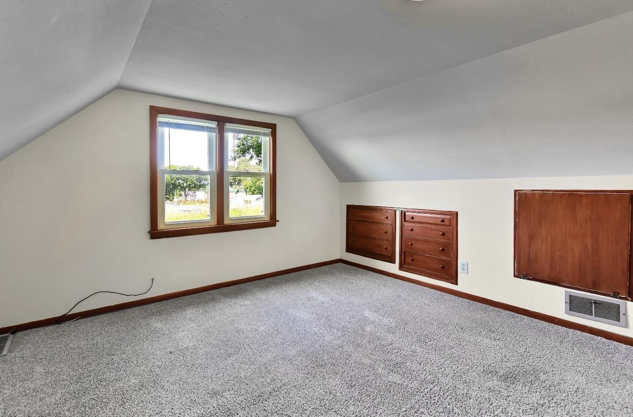 1250 W Airline Highway