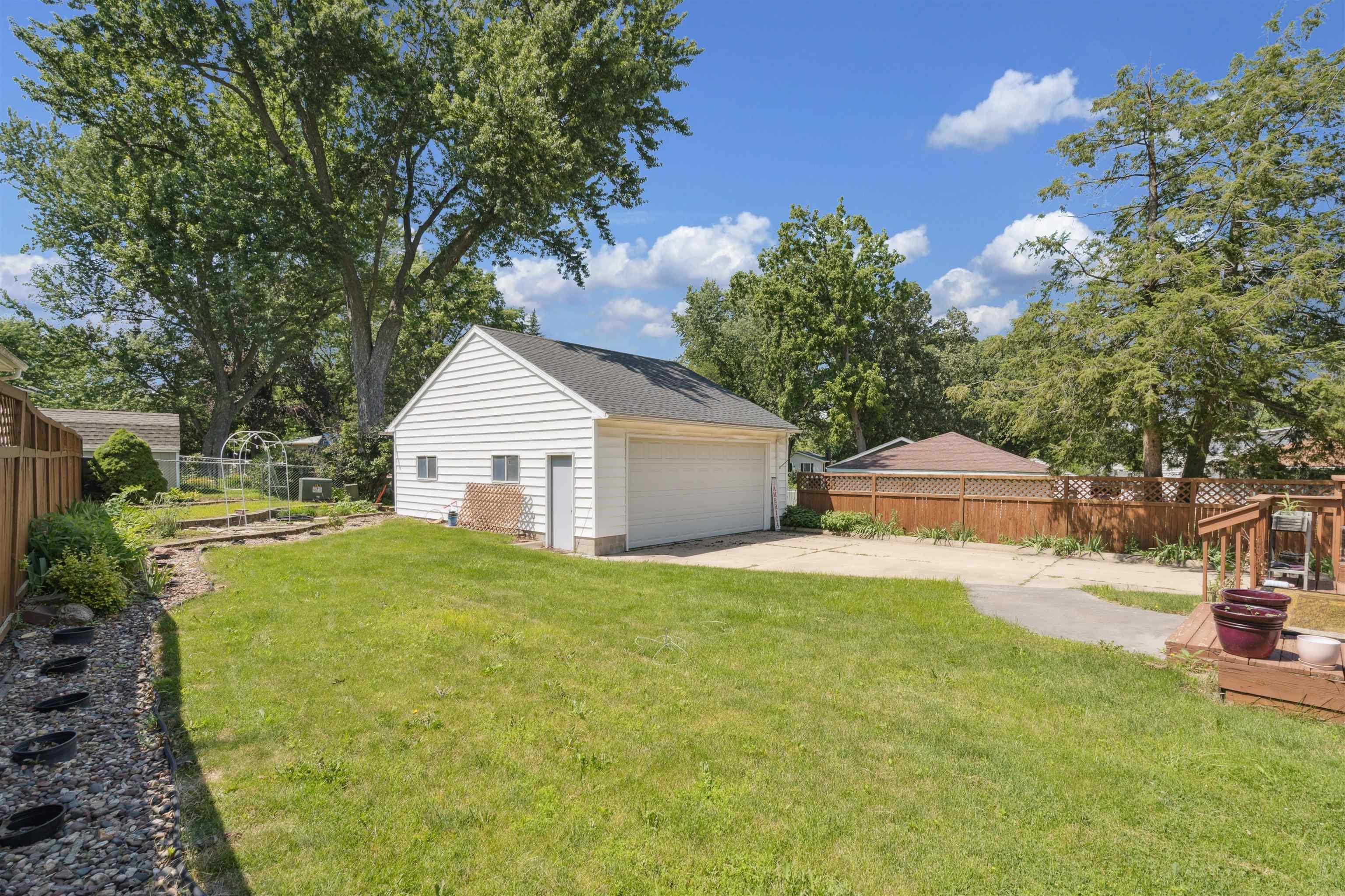2601 Victory Drive