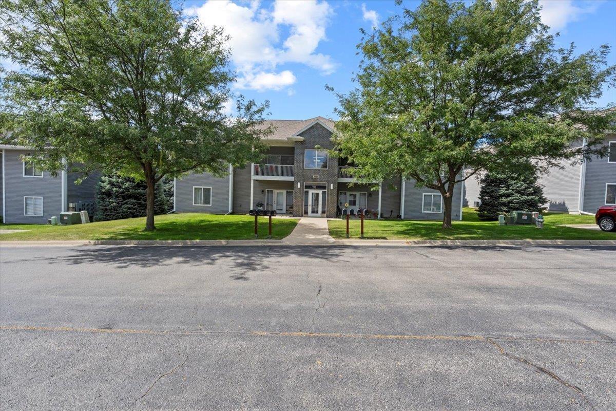 2625 Orchard Drive Unit: 3