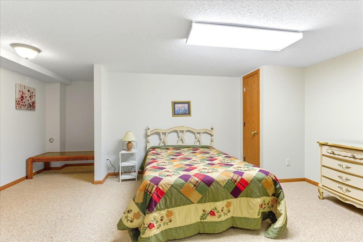 3738 Pheasant Lane