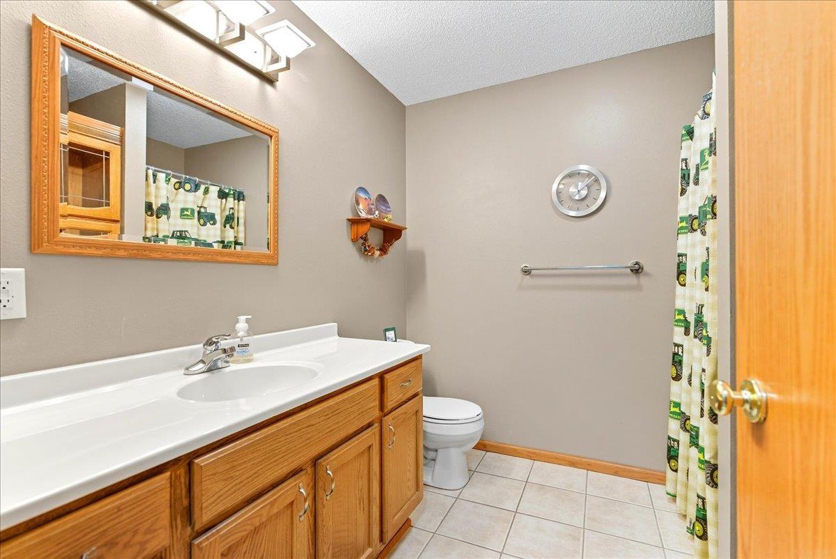 3738 Pheasant Lane