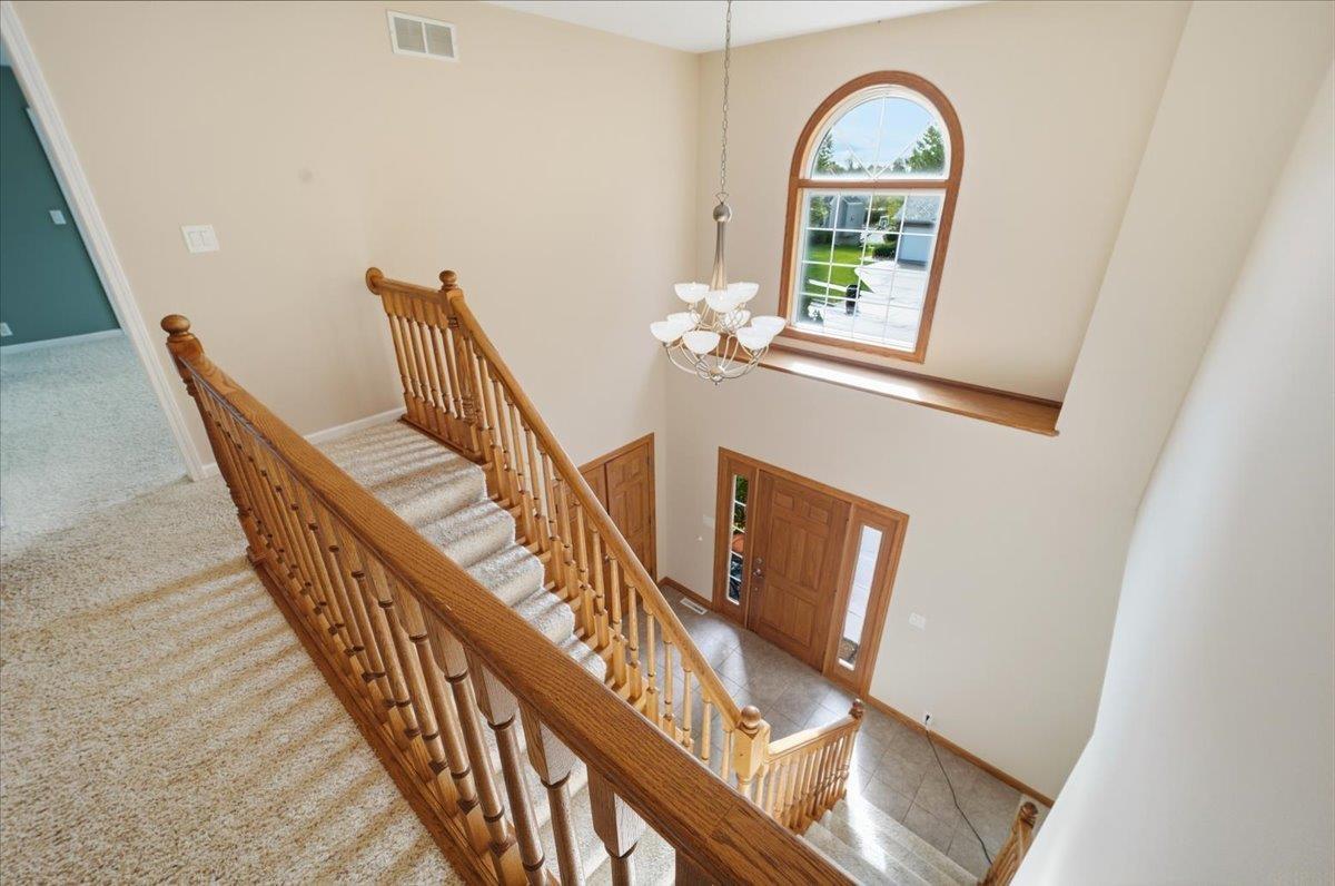2706 Country Meadow