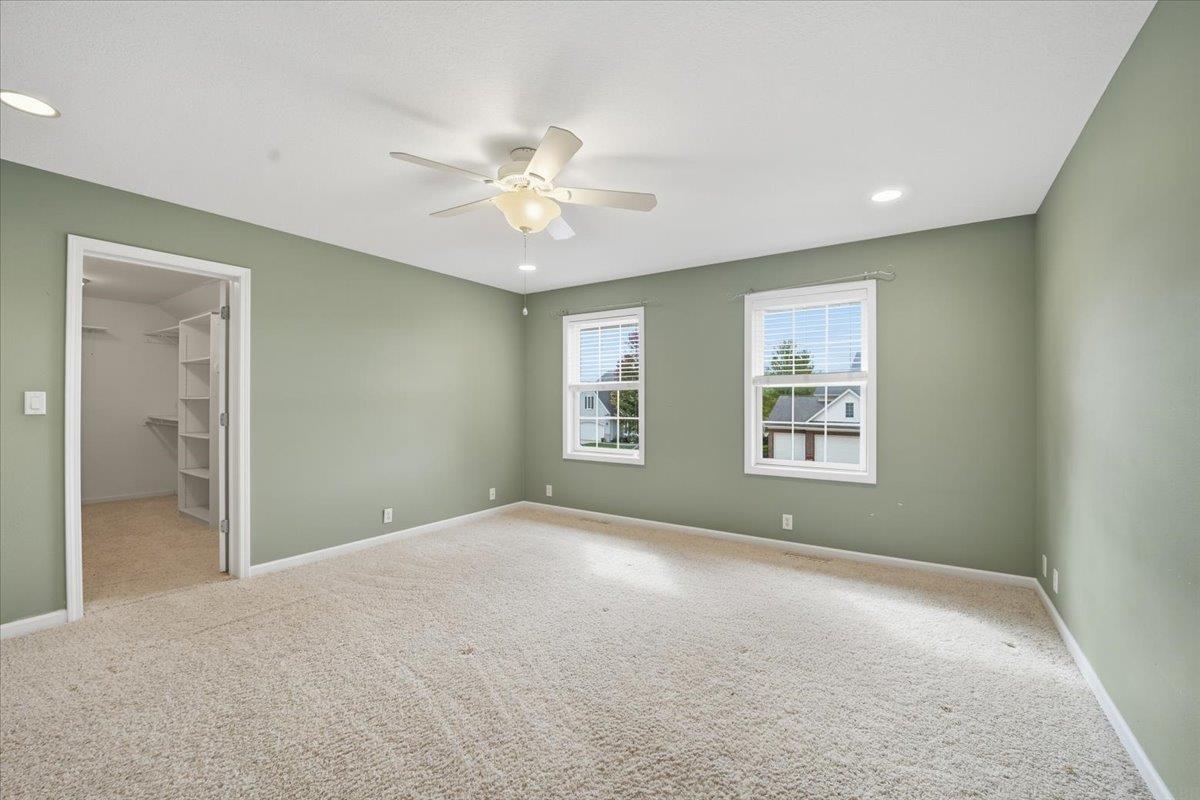 2706 Country Meadow