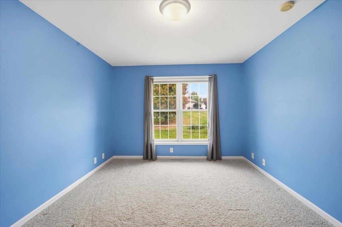 2706 Country Meadow
