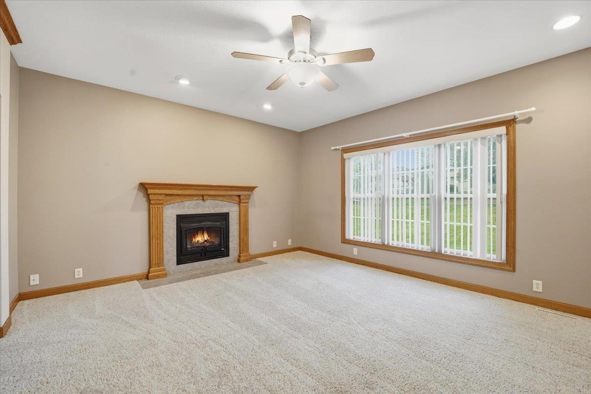 2706 Country Meadow