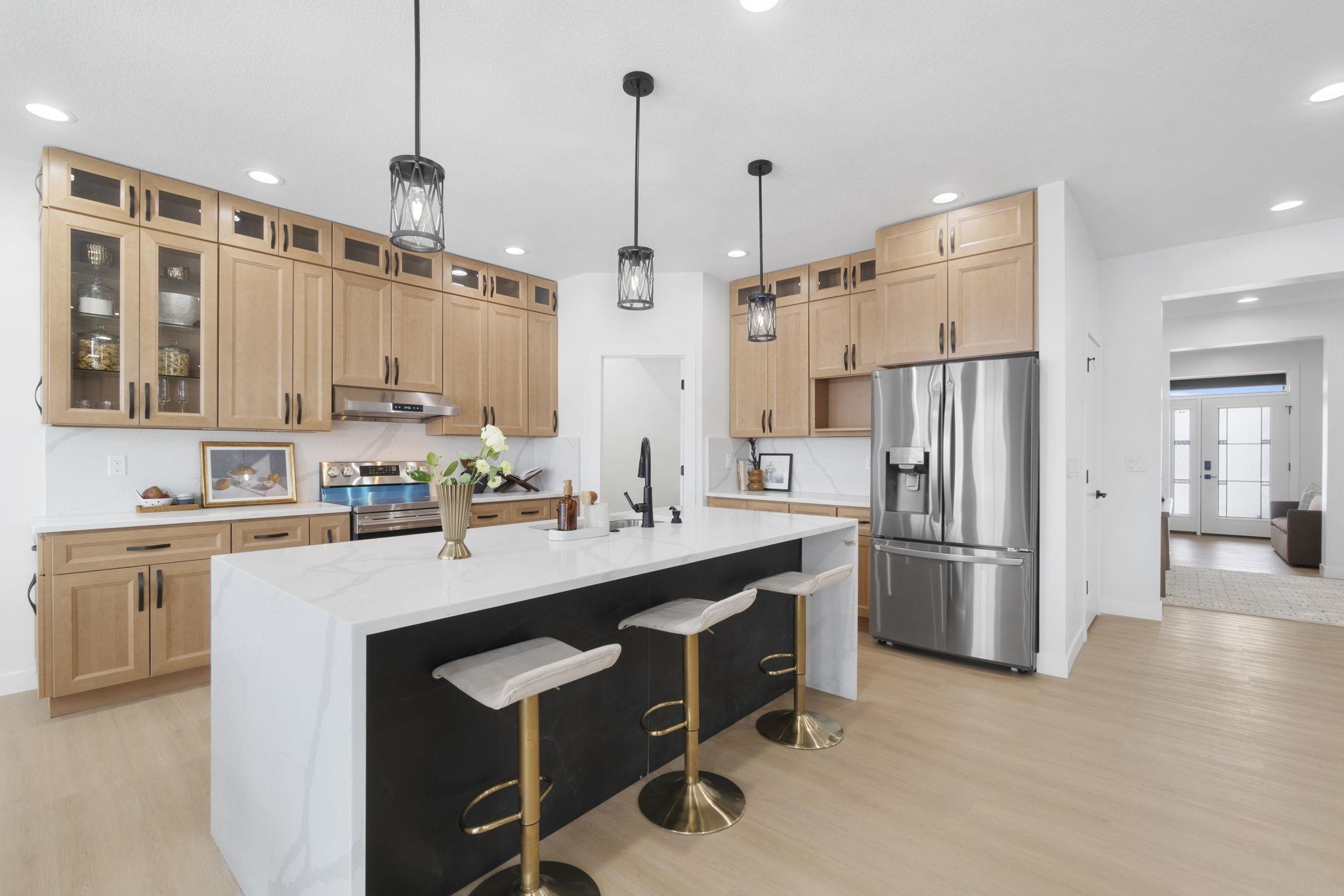1122 Algonquin Drive