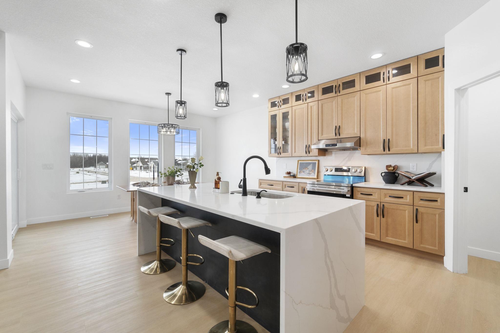 1122 Algonquin Drive
