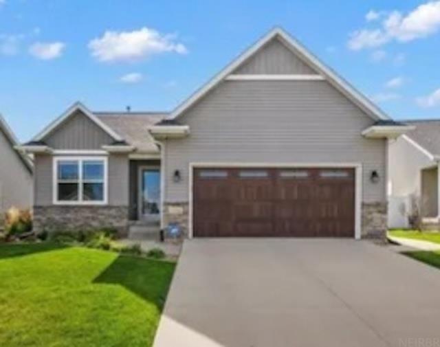 1506 Hummingbird Circle