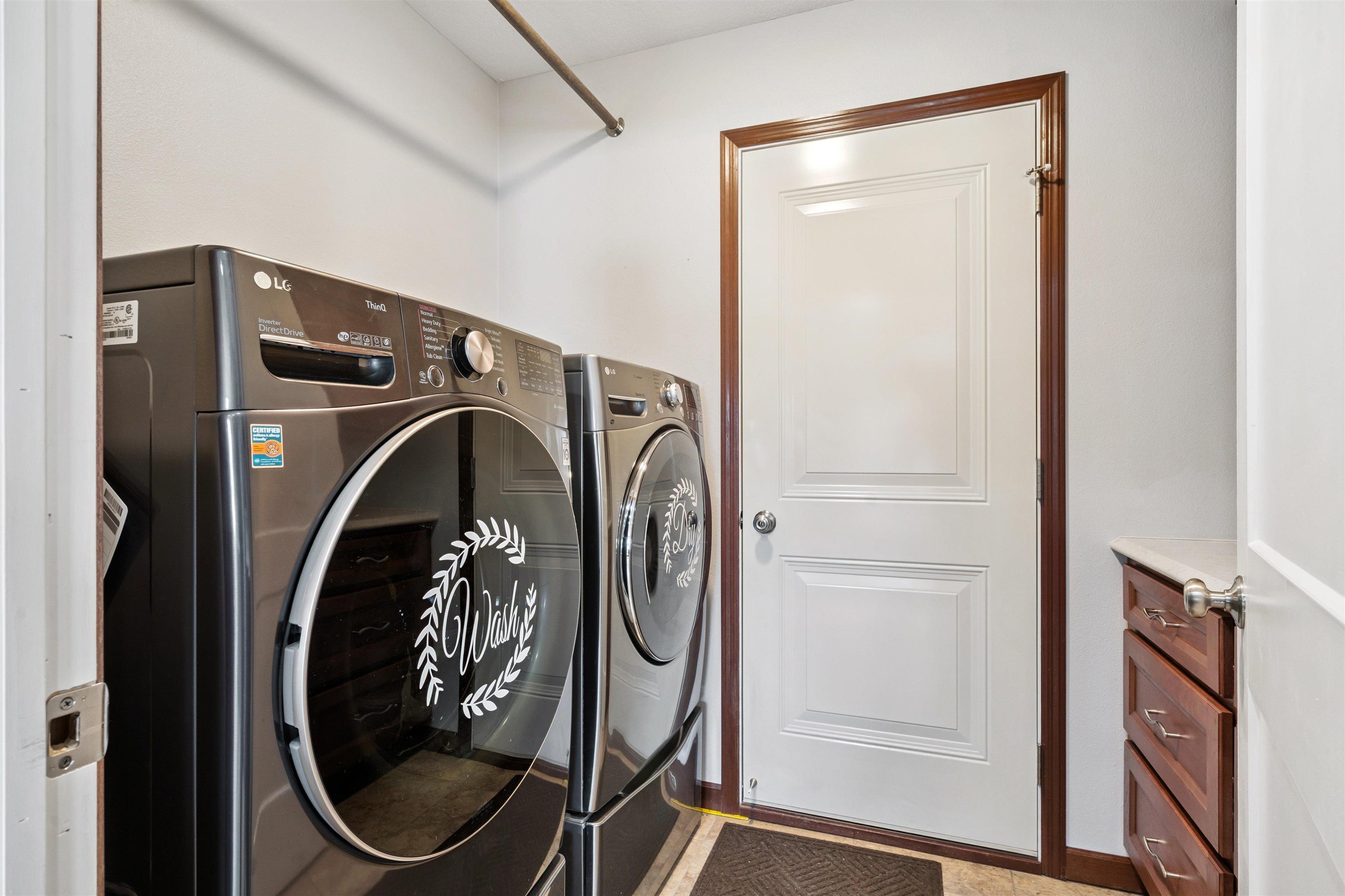 1506 Hummingbird Circle