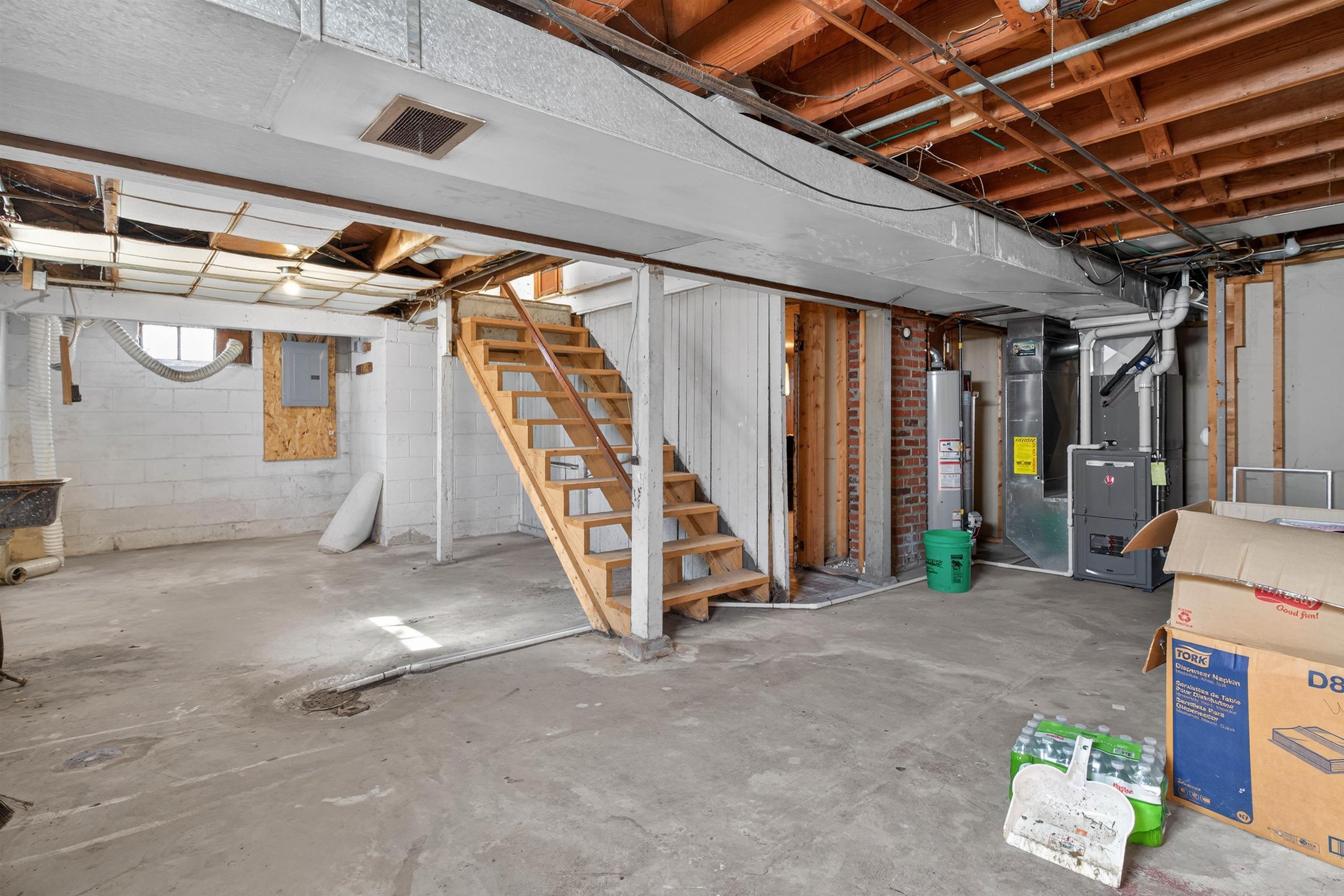 211 Boston Ave