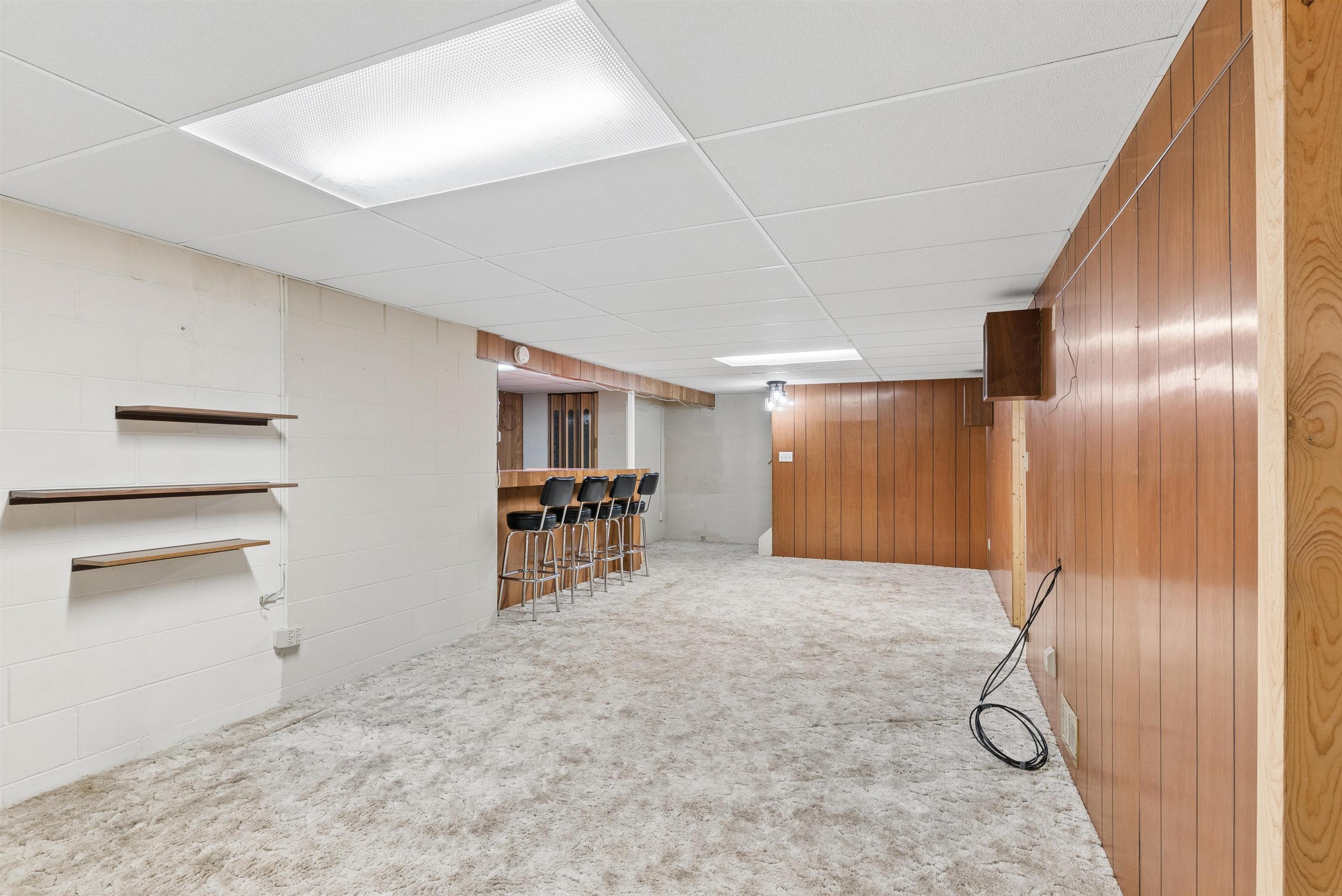 2702 Highview Avenue