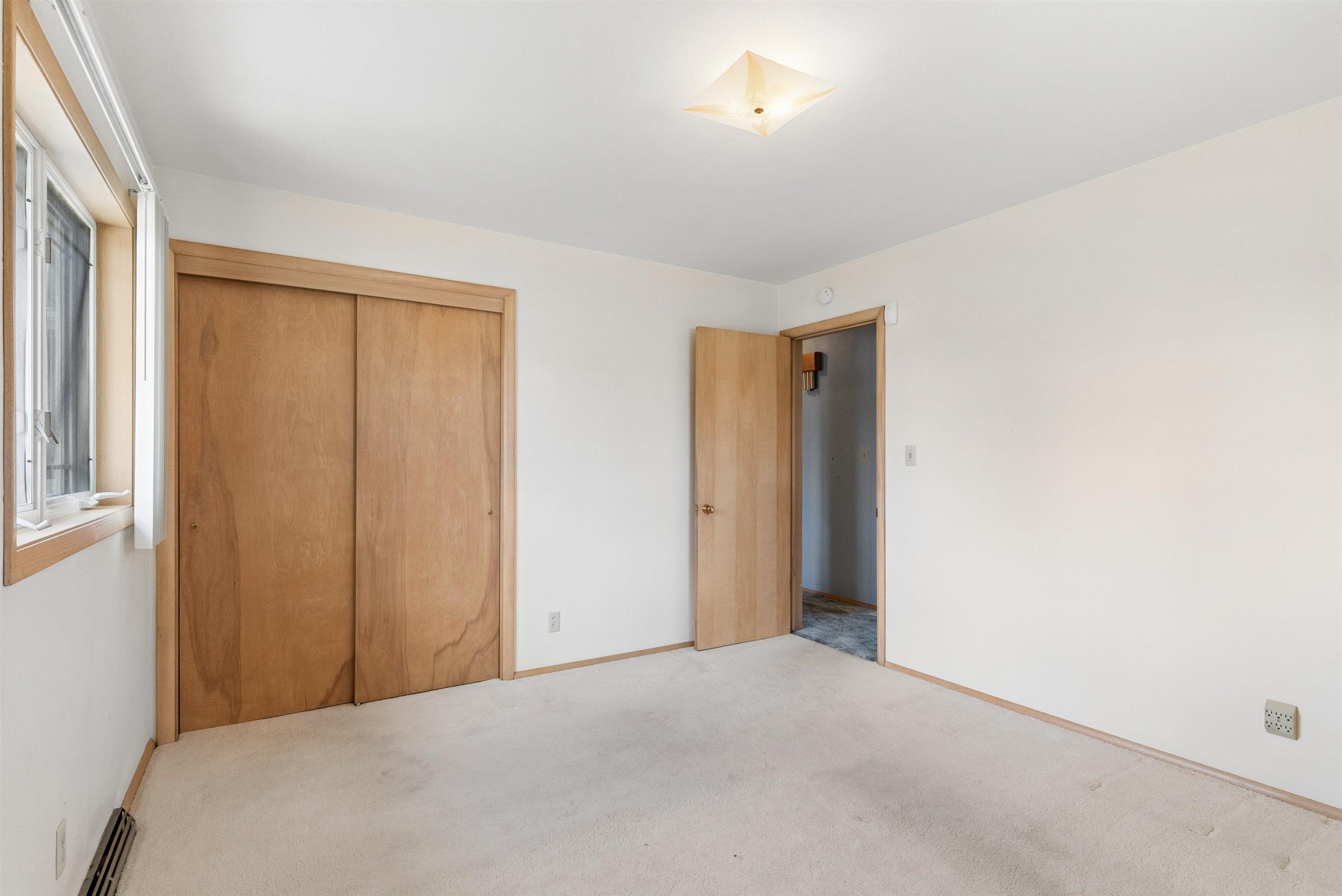 2702 Highview Avenue