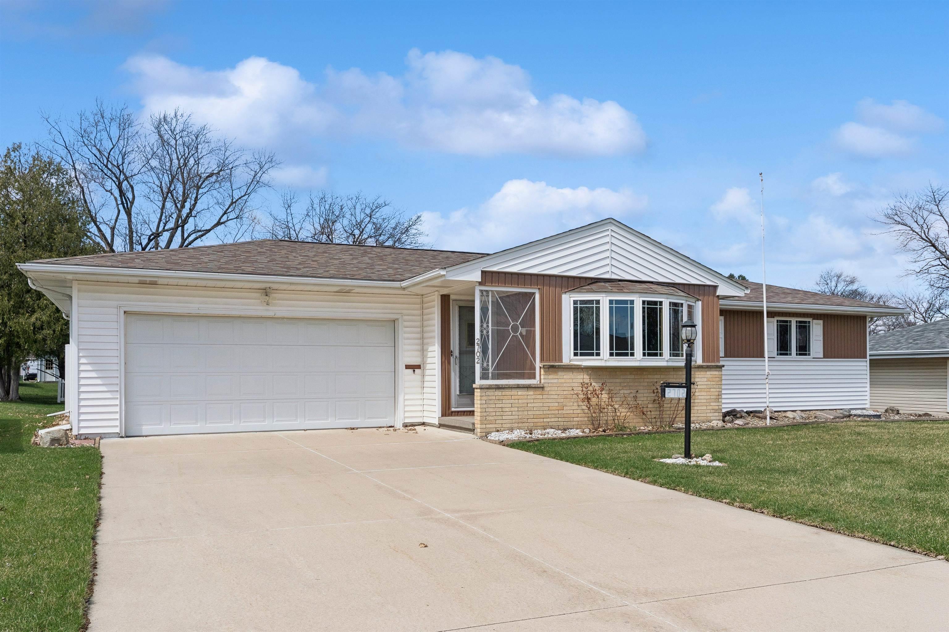 2702 Highview Avenue