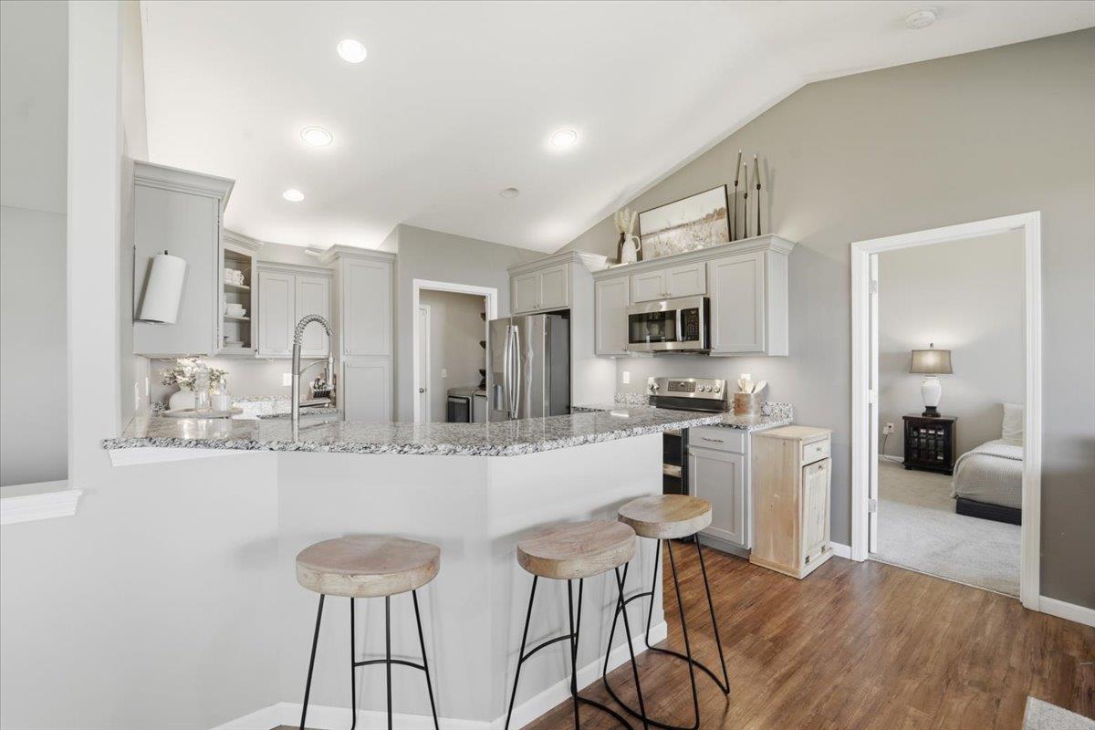 1115 Algonquin Drive