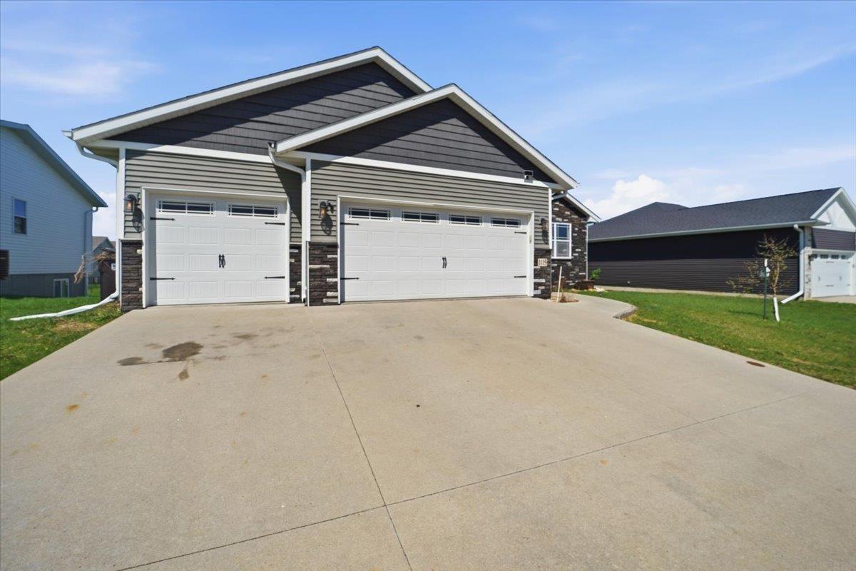 1115 Algonquin Drive