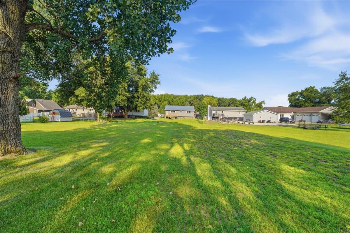 2721 Hiawatha Road