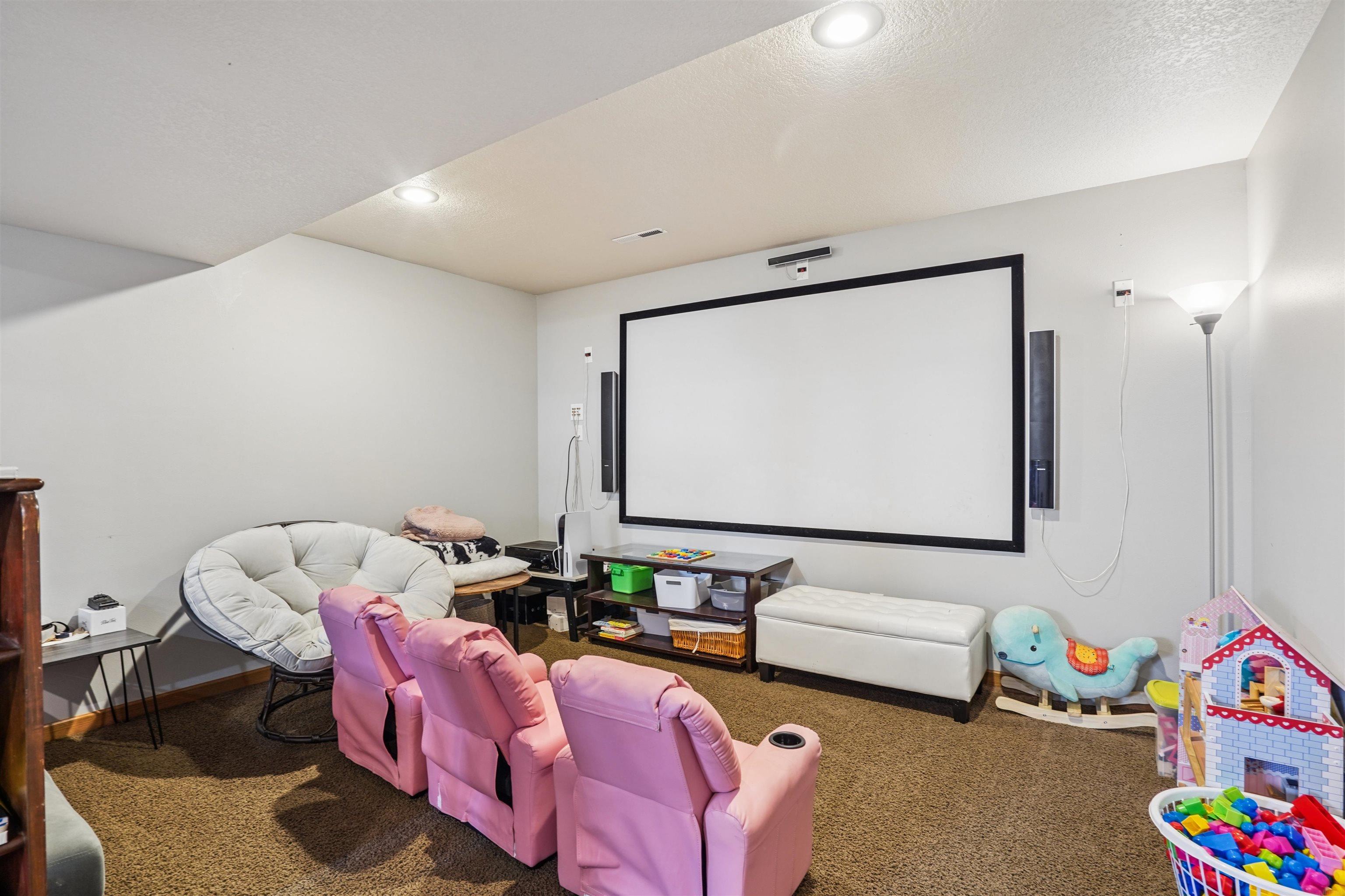 1408 Meadowview Lane