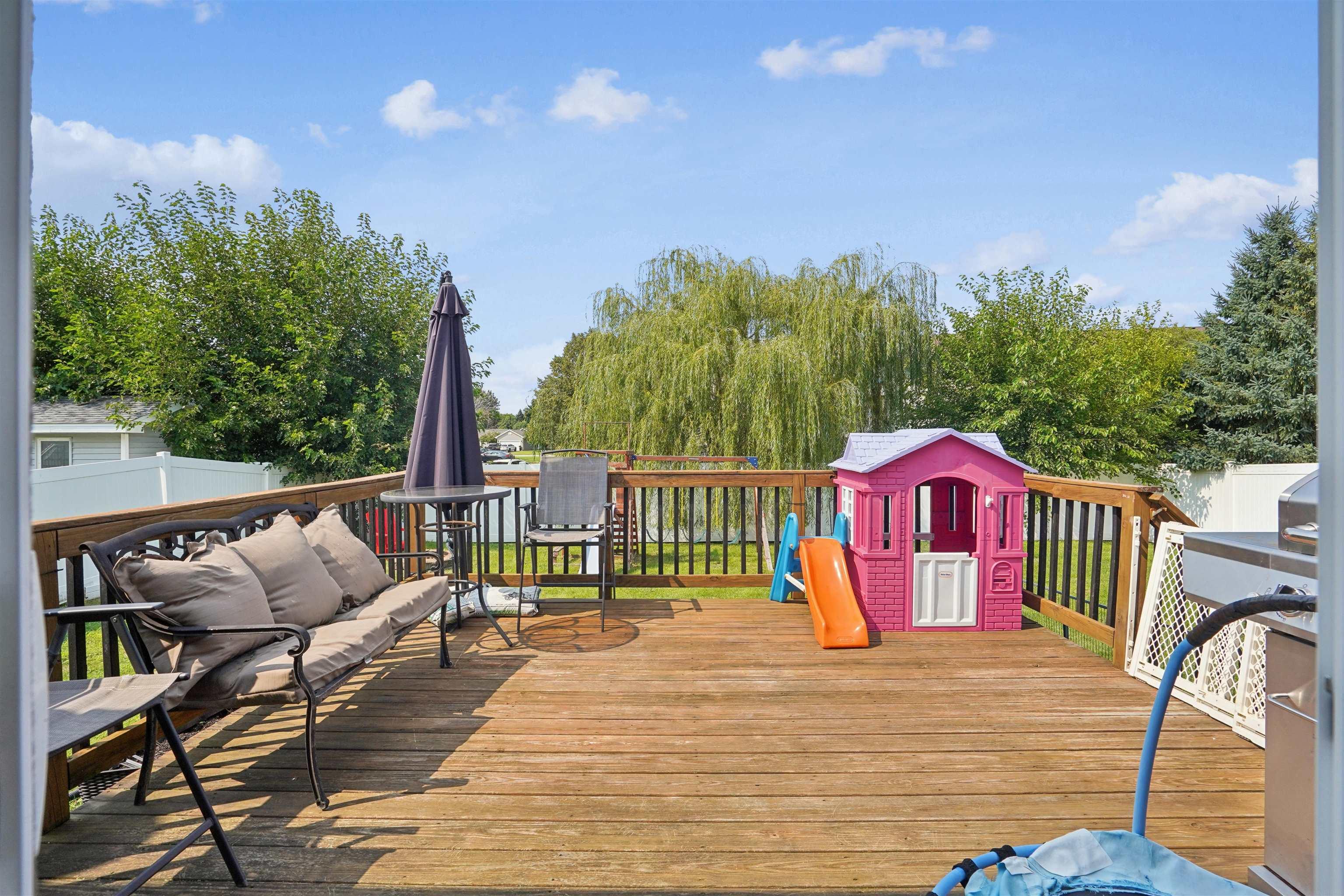 1408 Meadowview Lane