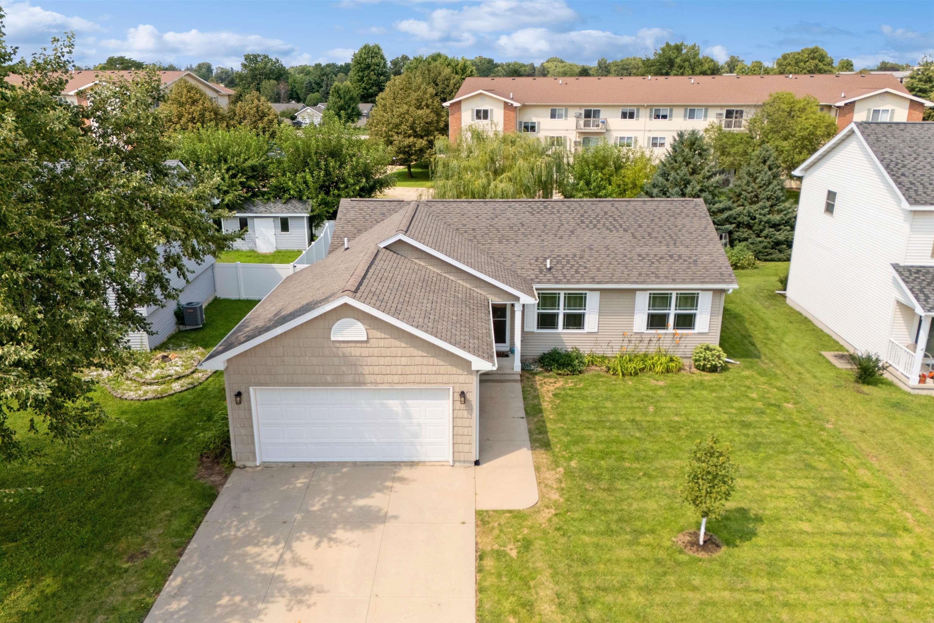 1408 Meadowview Lane