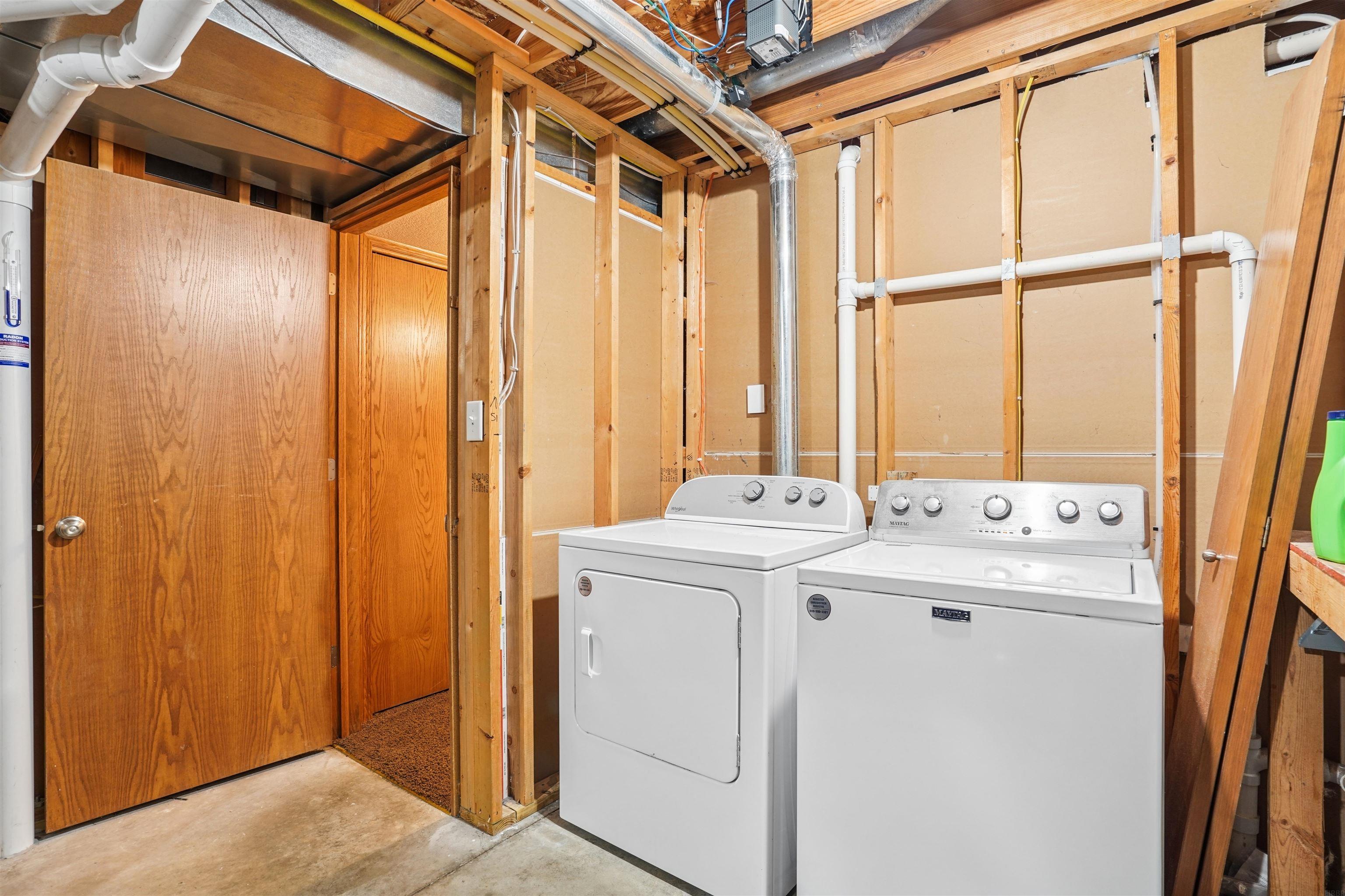 1408 Meadowview Lane