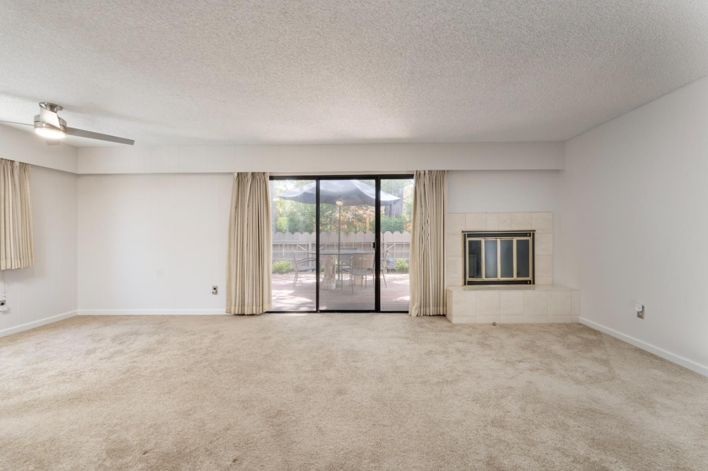 1360 Josselyn Canyon Road 33, MONTEREY, CA 93940