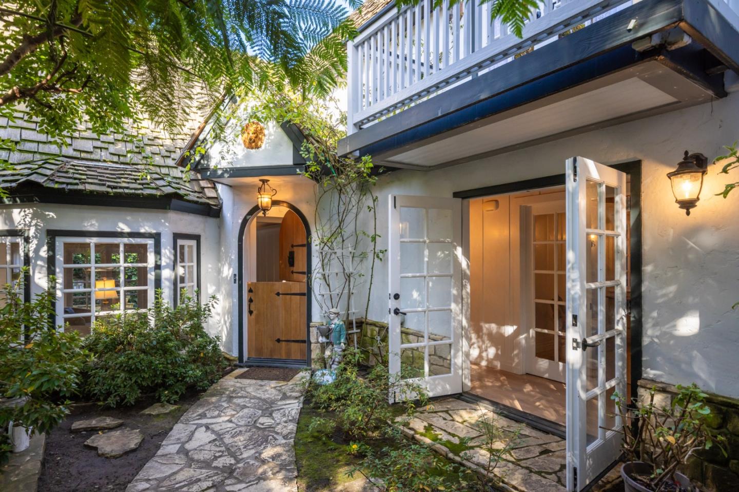 0 Casanova 3 SW of 10th Avenue, CARMEL, CA 93921