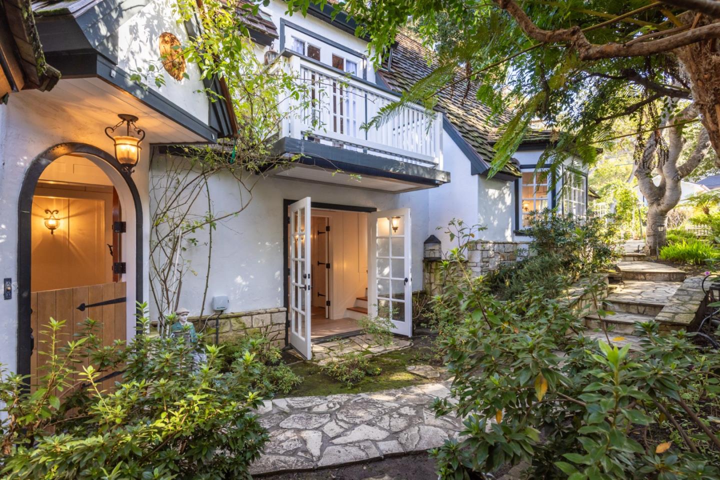 0 Casanova 3 SW of 10th Avenue, CARMEL, CA 93921