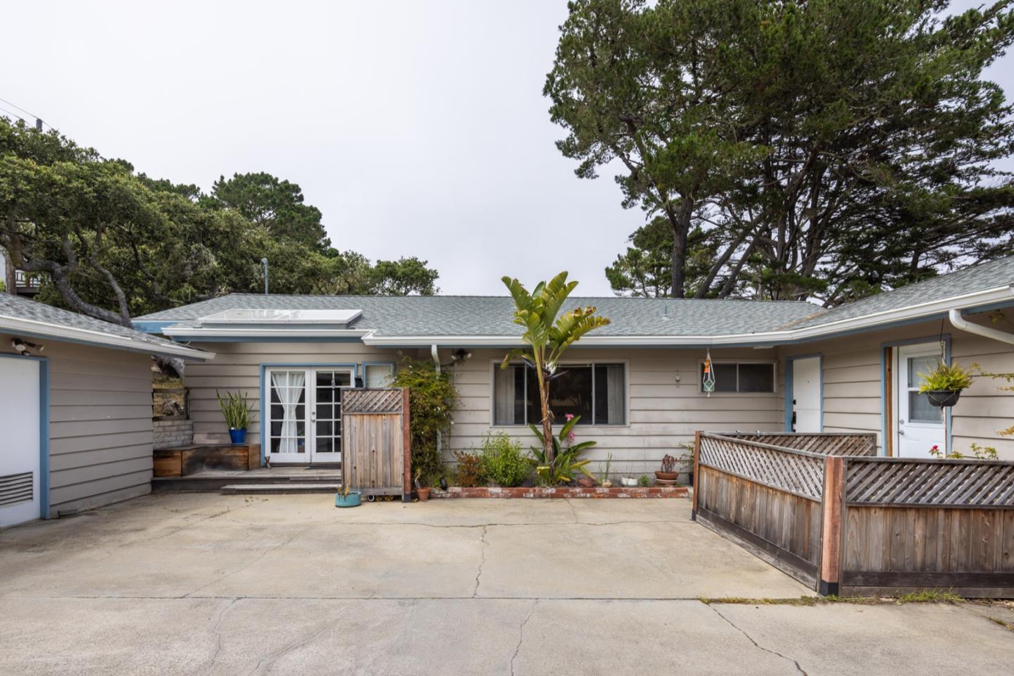 711 Toyon Drive